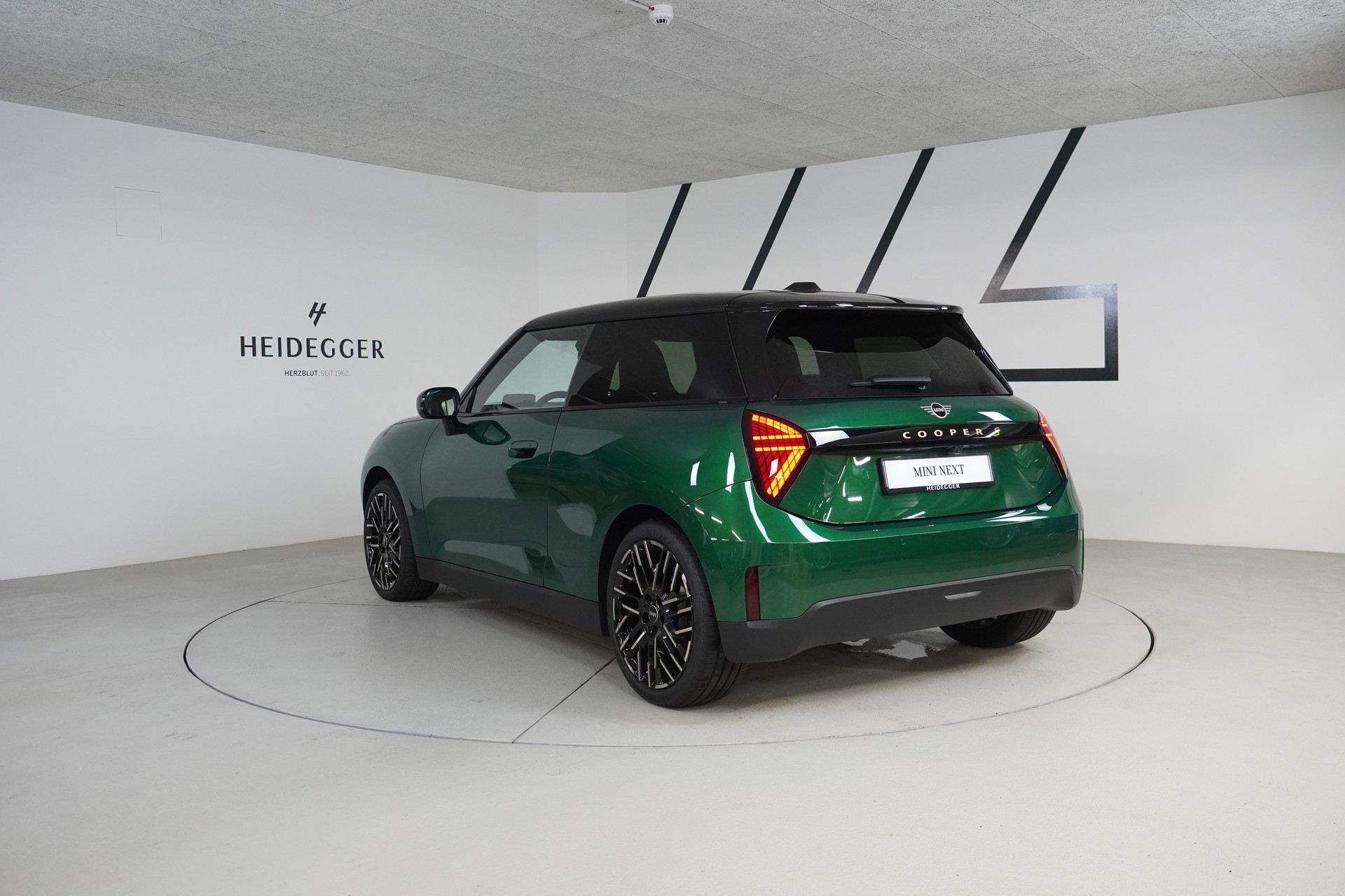 MINI Cooper SE-image-5