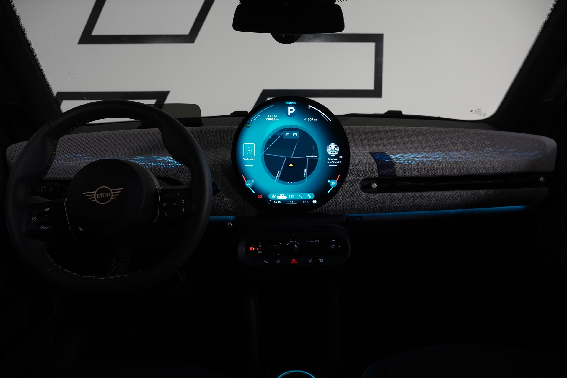 MINI Cooper SE-image-18
