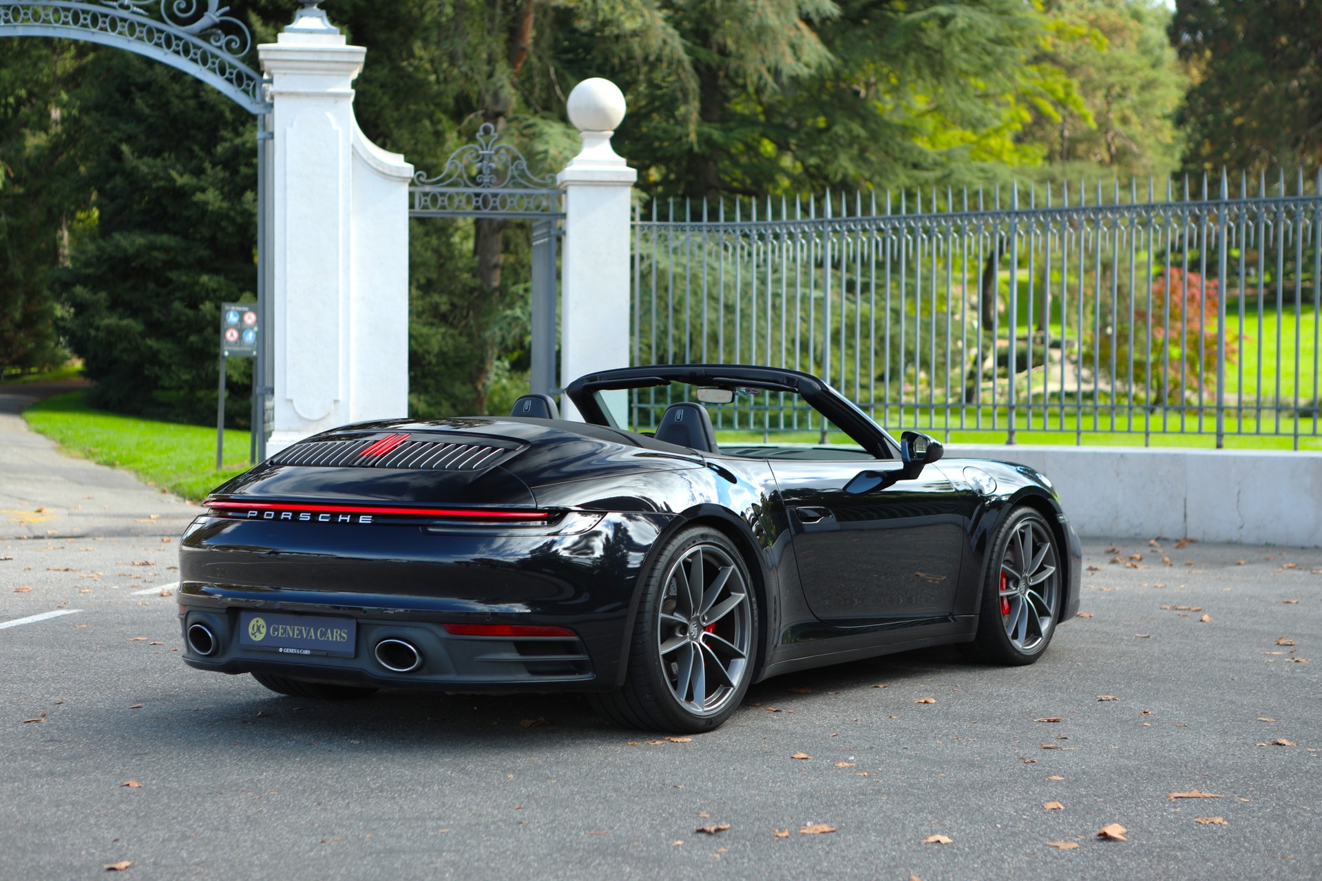 PORSCHE 911 Carrera 4S Cabriolet PDK-image-3