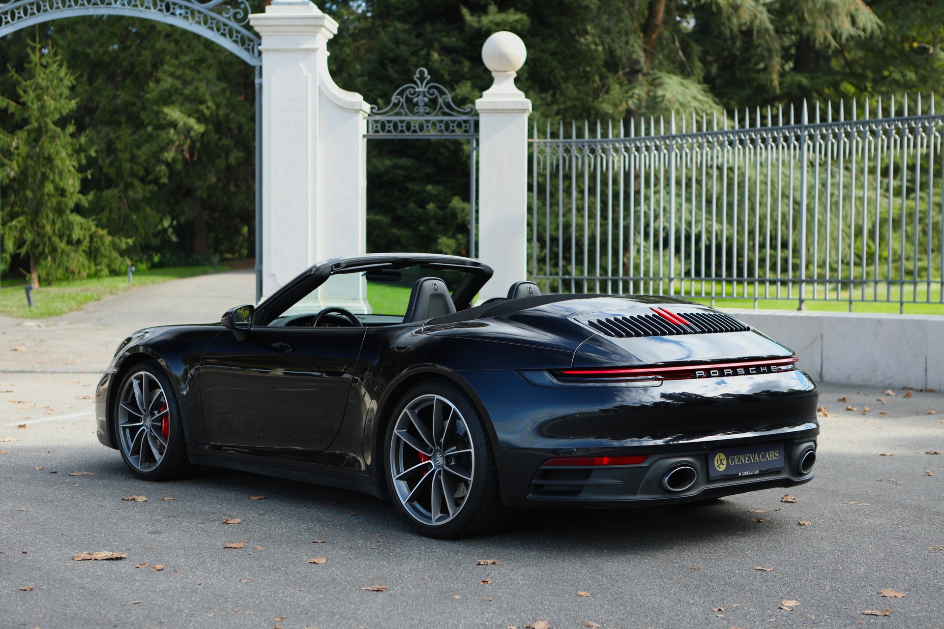 PORSCHE 911 Carrera 4S Cabriolet PDK-image-1