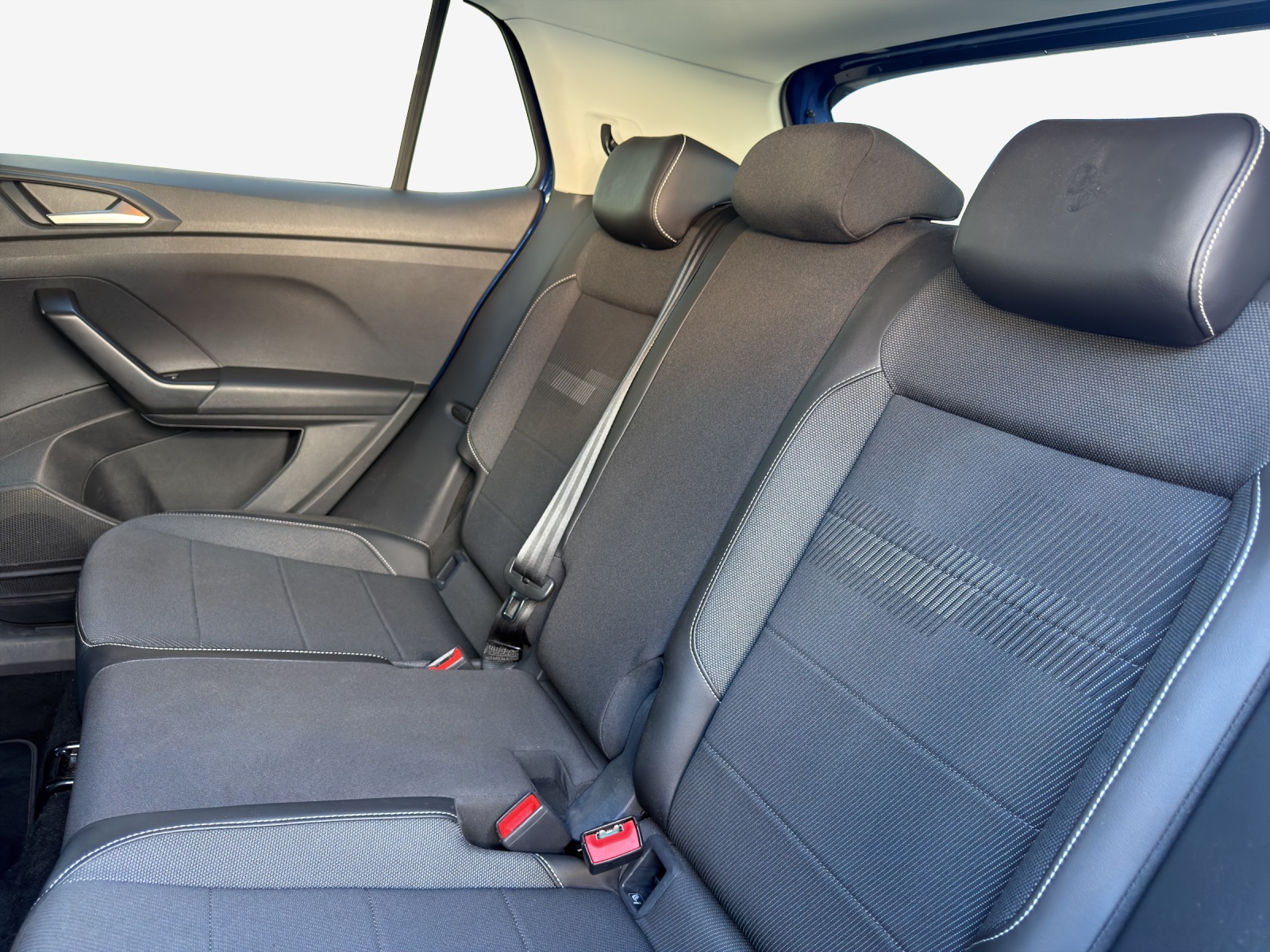 VW T-Cross 1.0 TSI Life Limited DSG-image-11