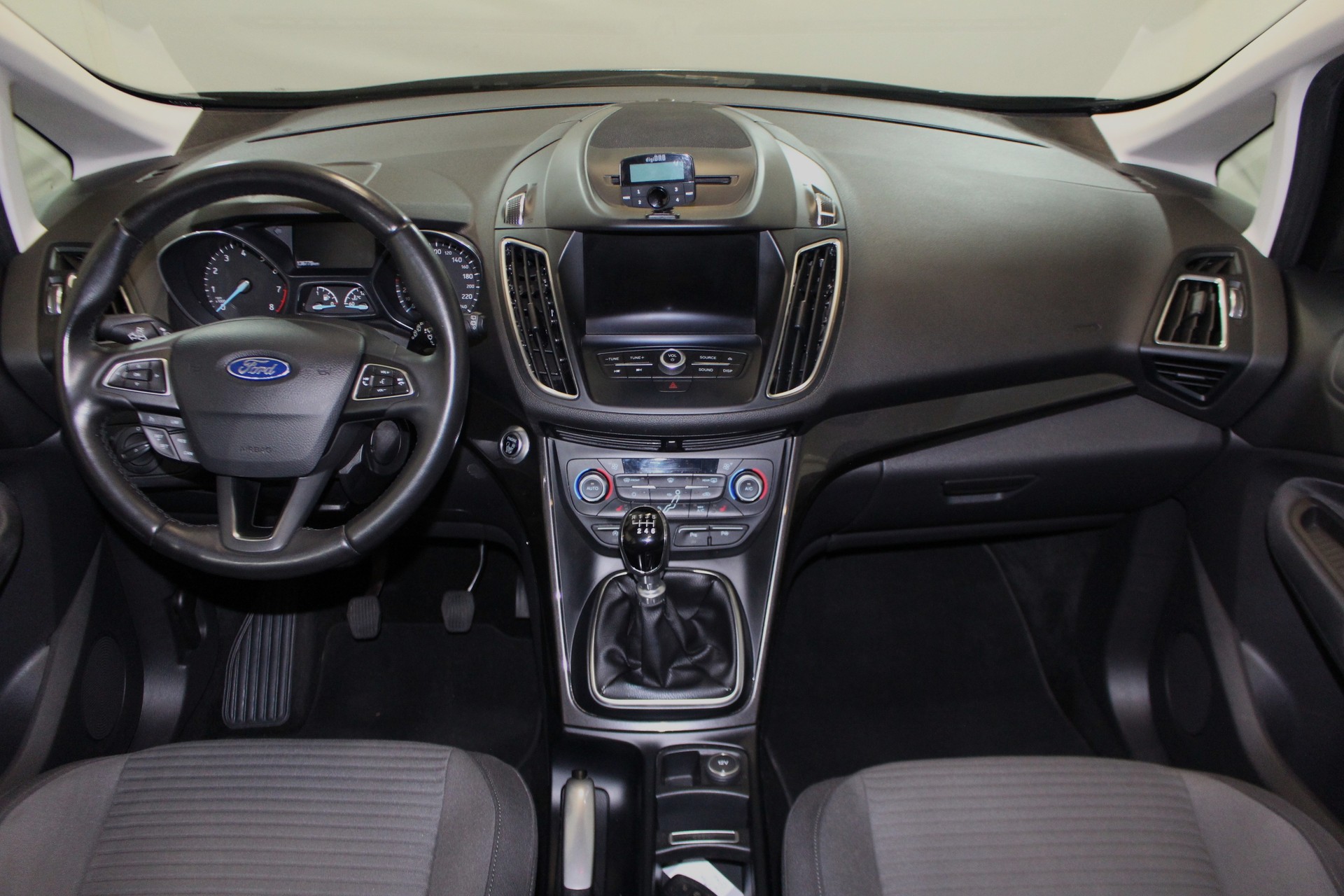 FORD C-Max 1.5i EcoB 150 Titanium S/S-image-12