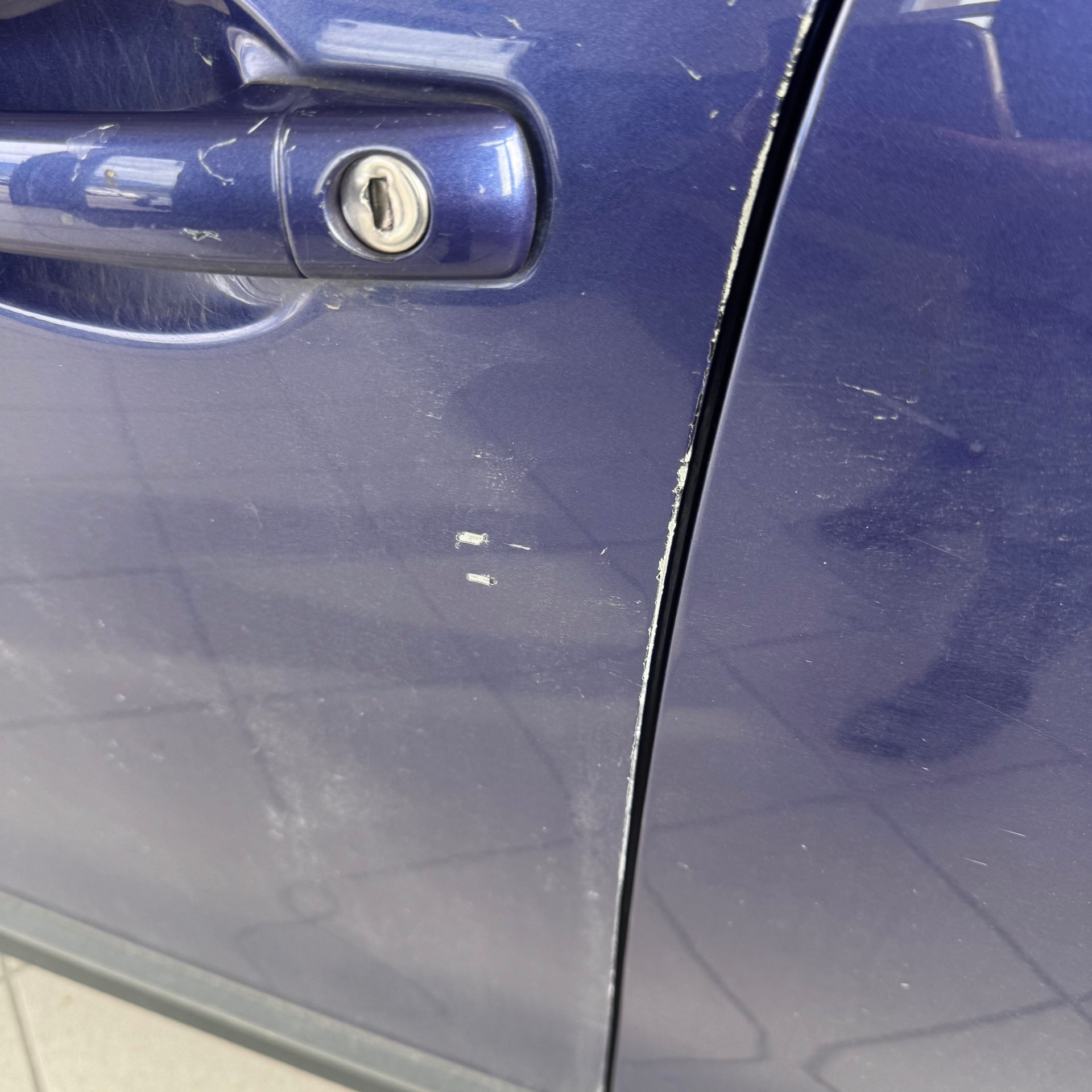 PEUGEOT 2008 1.2 PureTech Allure EAT6-image-16
