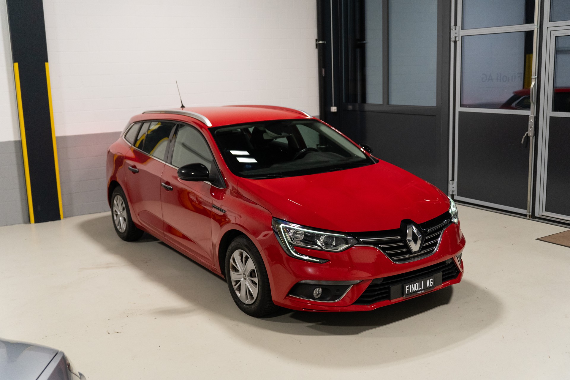 RENAULT Mégane Grandtour 1.5 dCi Zen-image-2