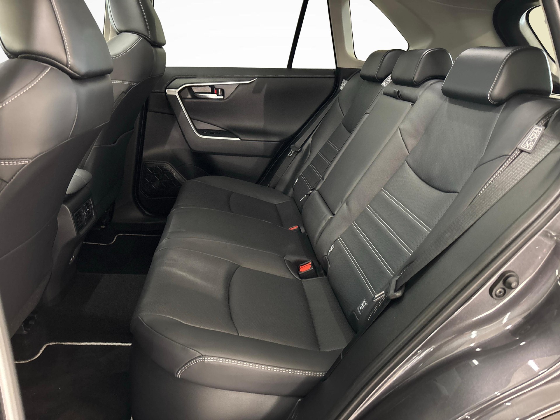 TOYOTA RAV4 2.5 HEV Premium-image-9