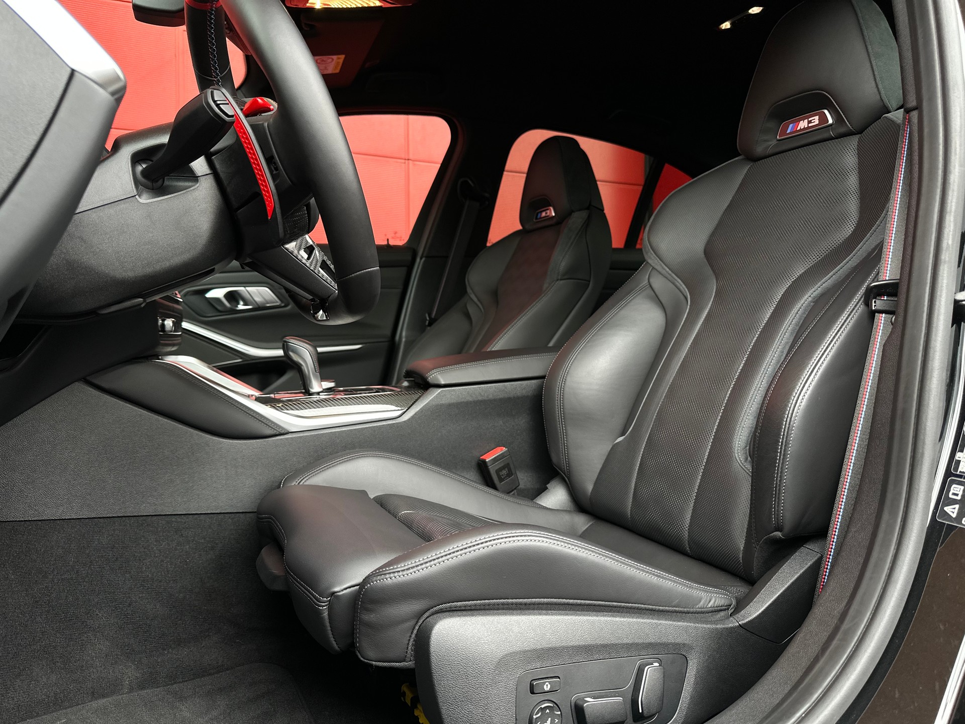 BMW M3 Competition M xDrive-image-10