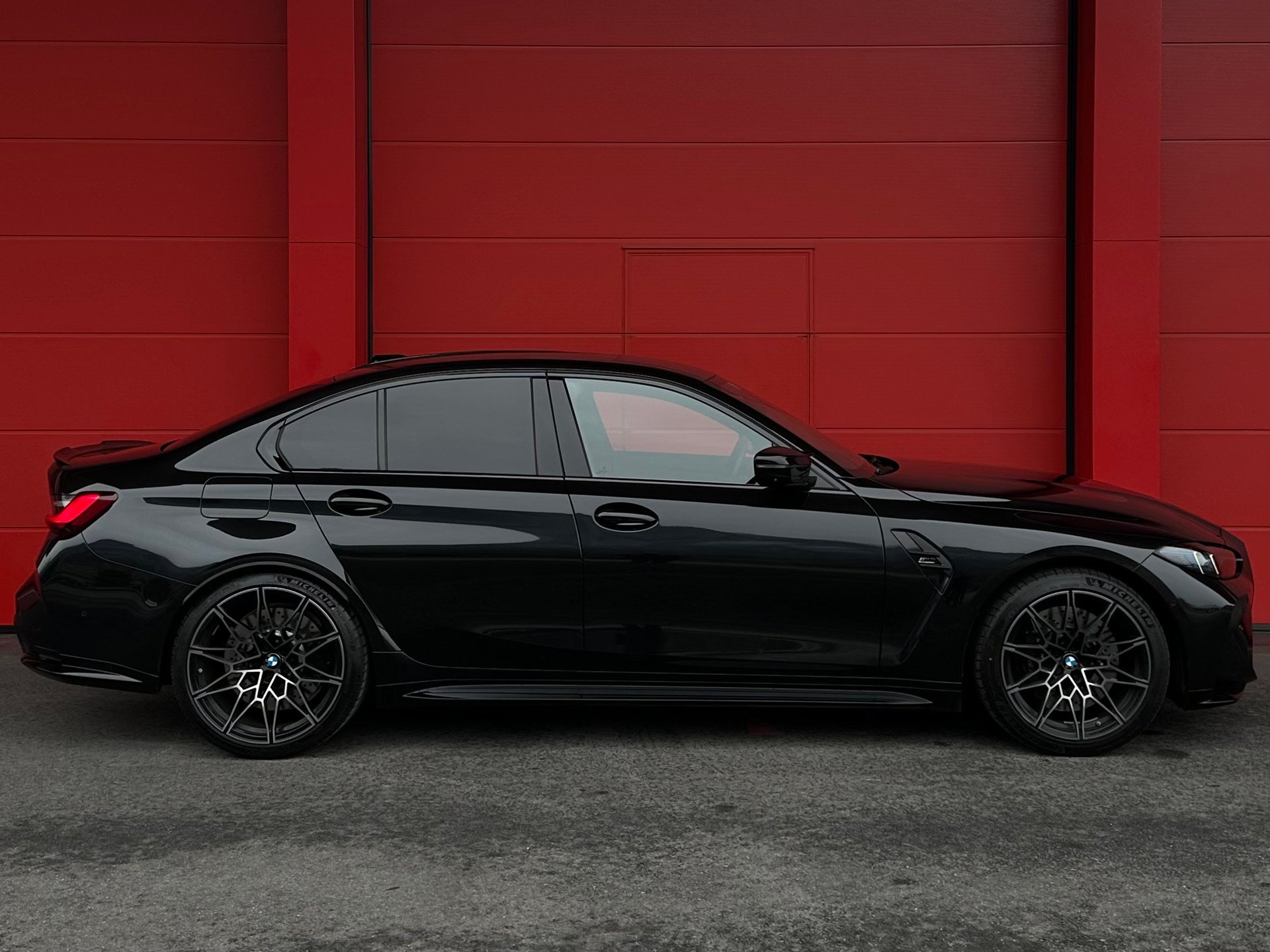 BMW M3 Competition M xDrive-image-2