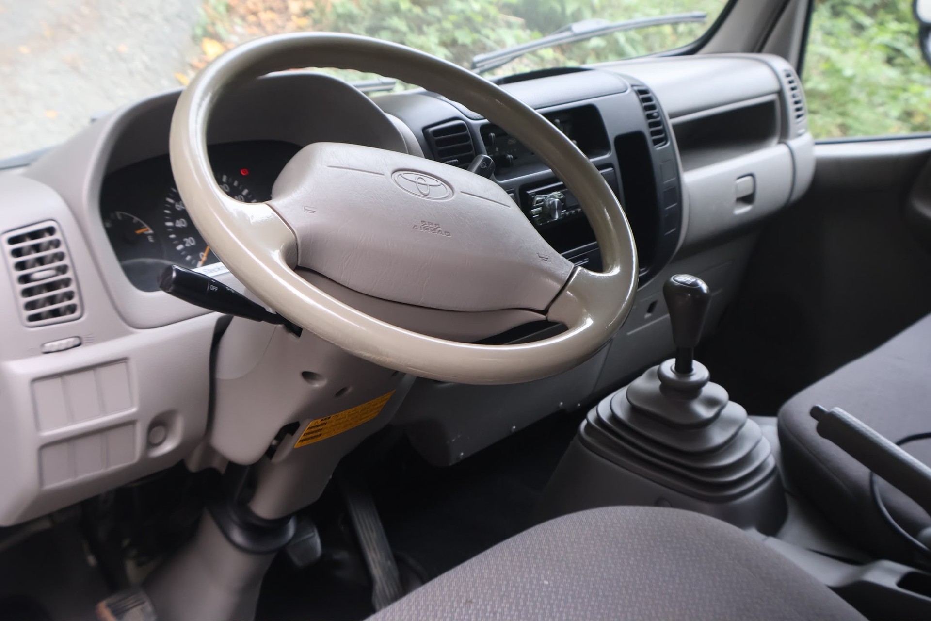TOYOTA Dyna 150 LWB-image-8