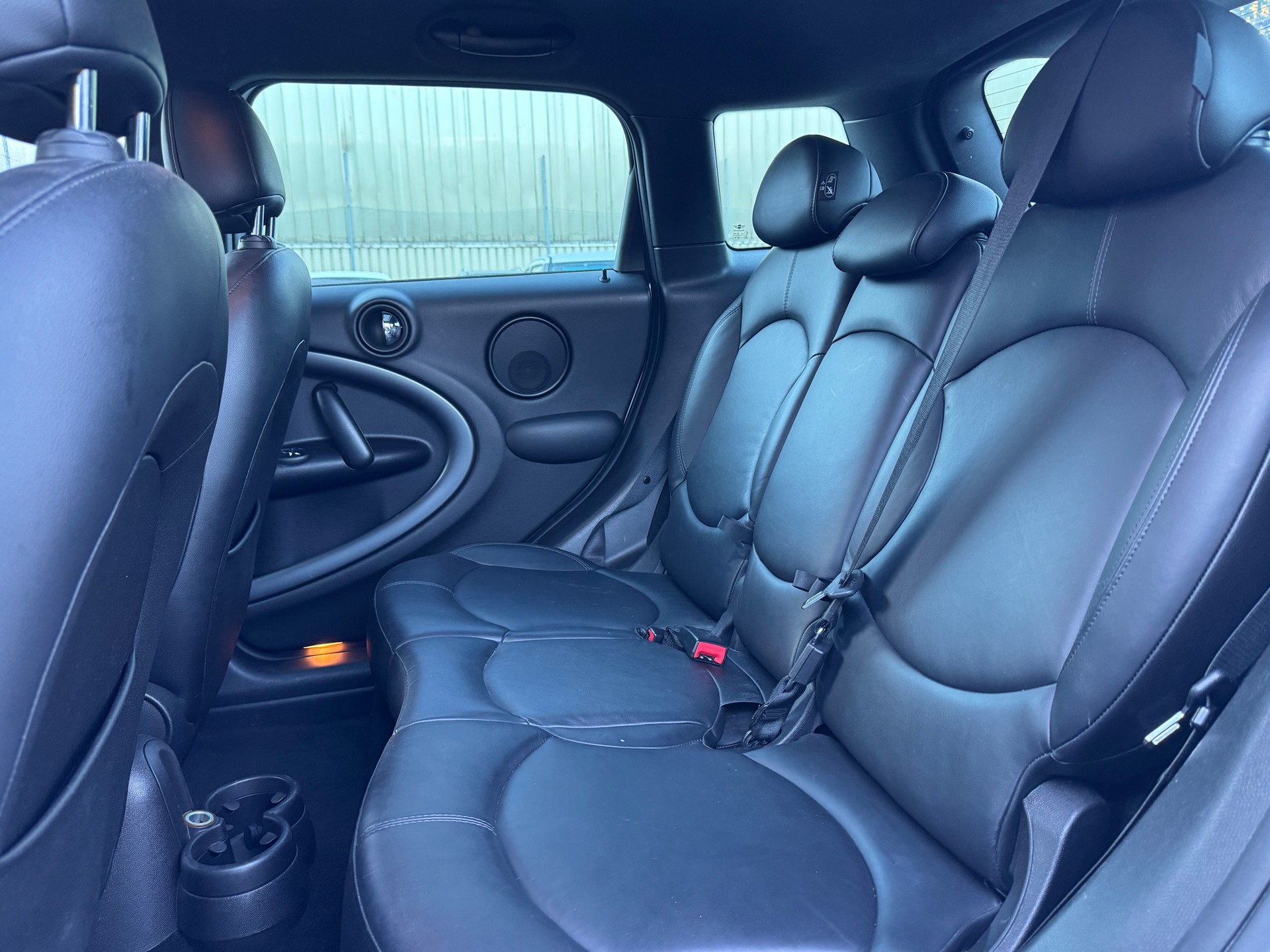 MINI Countryman Cooper S FWD Steptronic-image-9