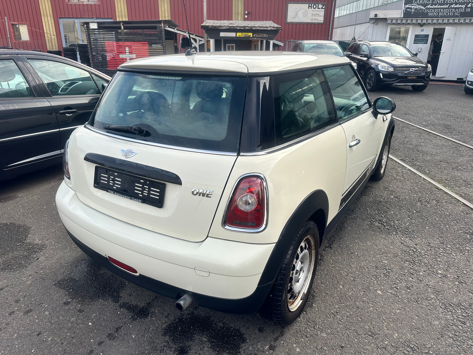 MINI One-image-5
