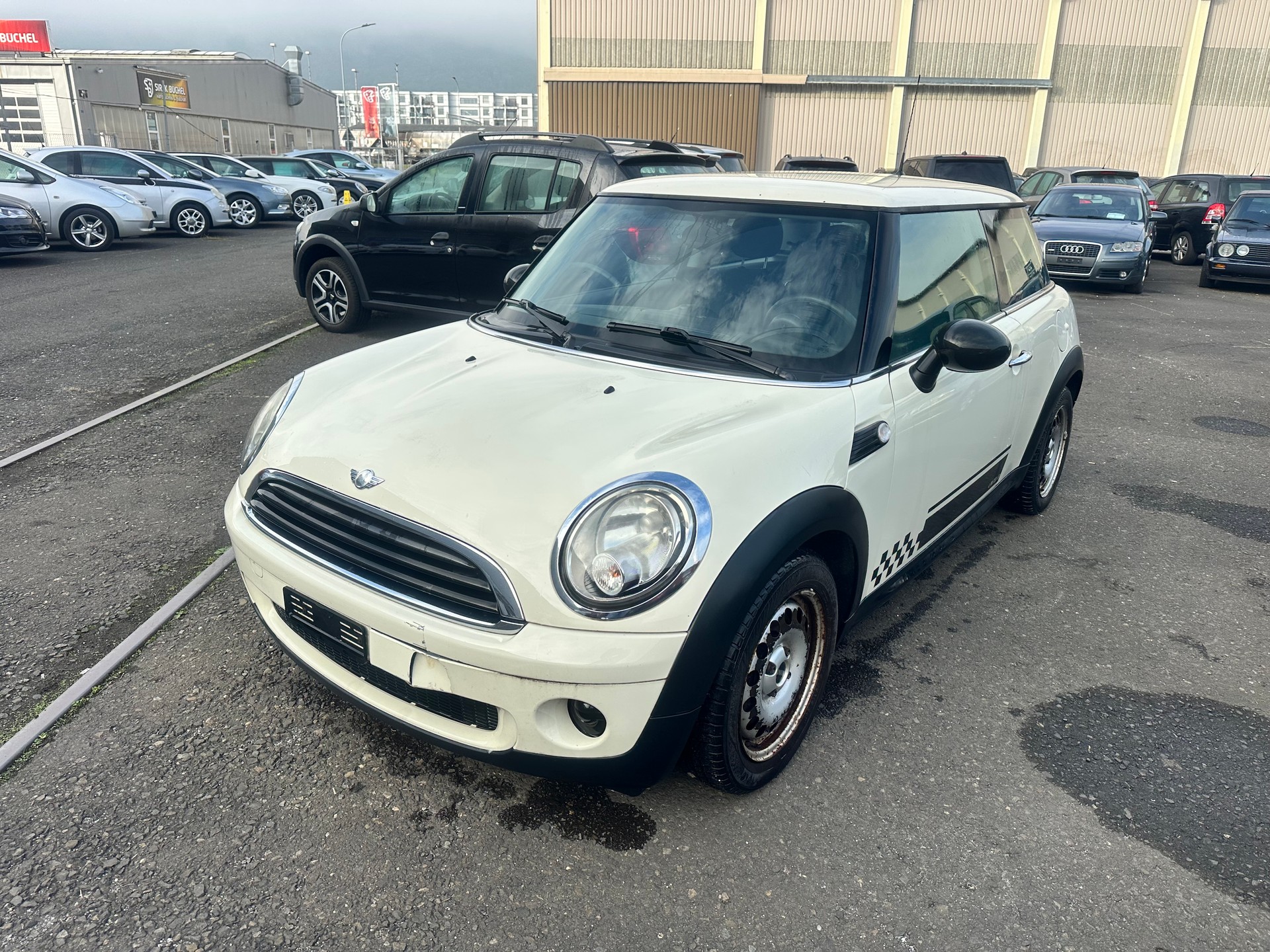 MINI One-image-2