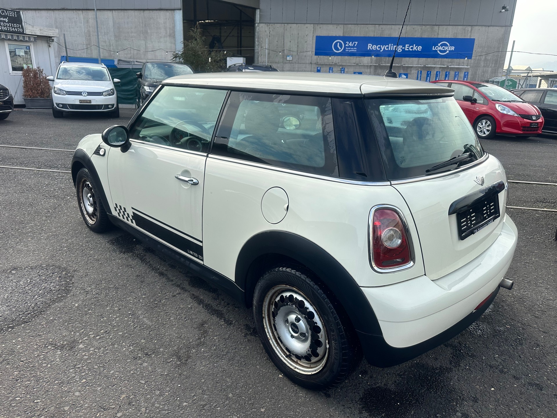 MINI One-image-3