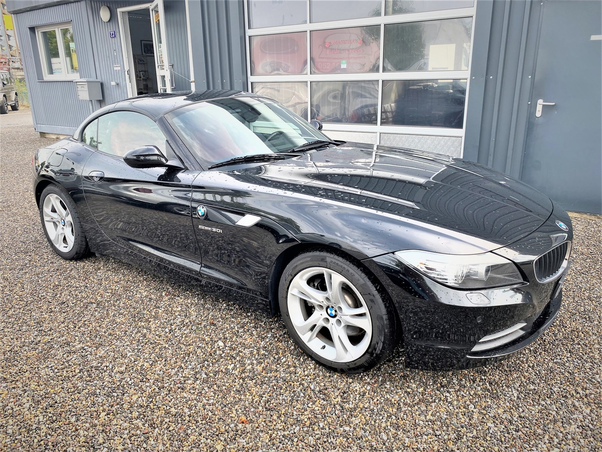 BMW Z4 3.0i sDrive Roadster-image-10