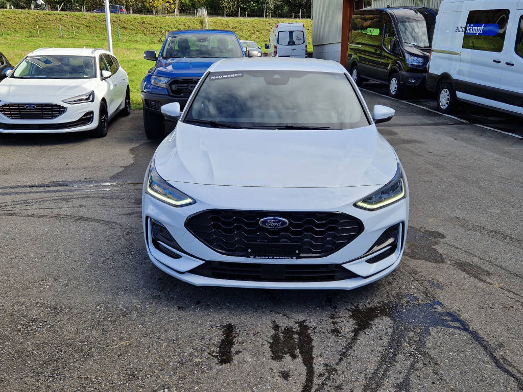 FORD Focus 1.0i EcoB Hybrid 155 ST-Line X-image-1