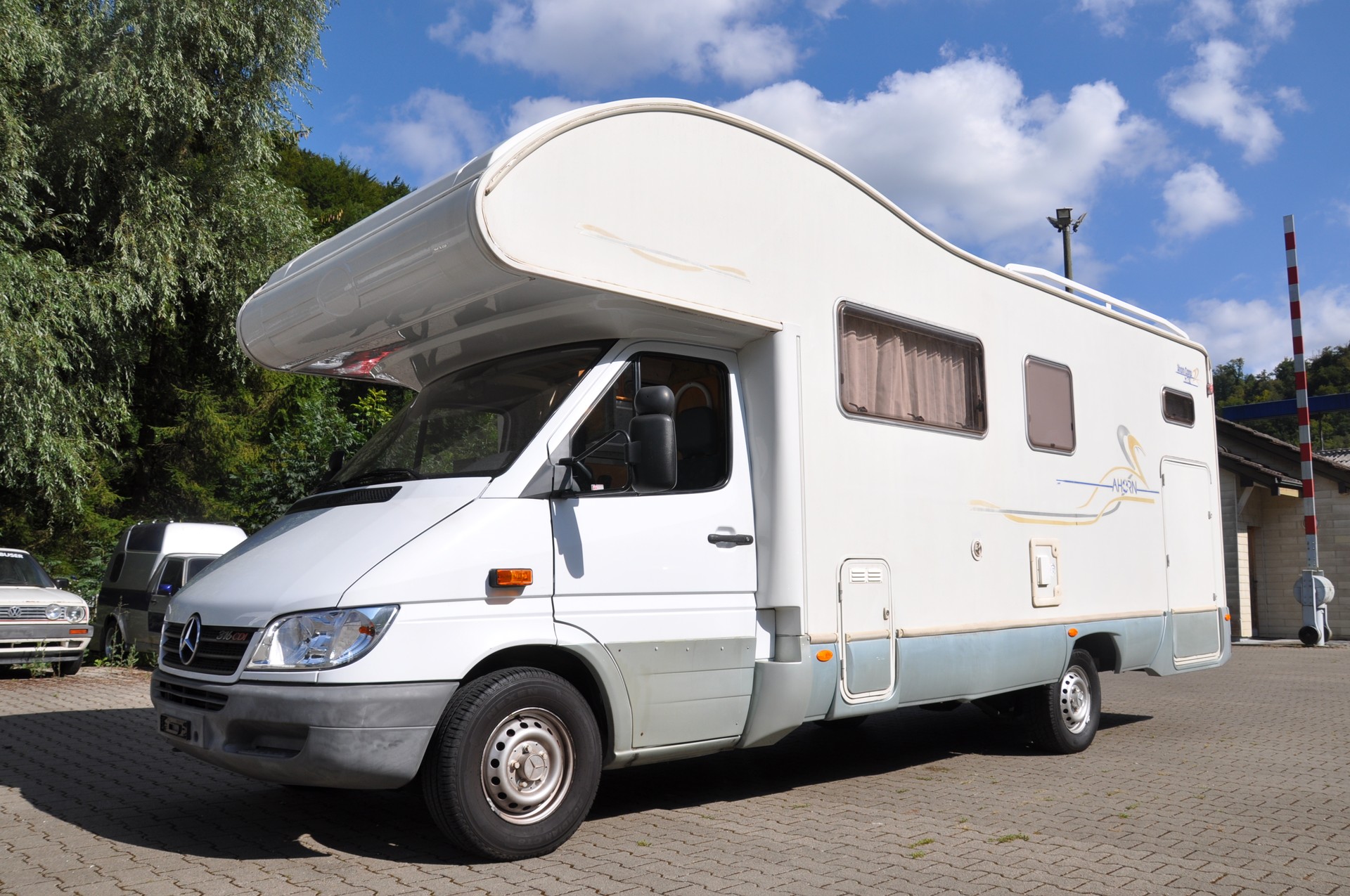 MERCEDES-BENZ 316CDI Ahorn Camp M 730-image-7
