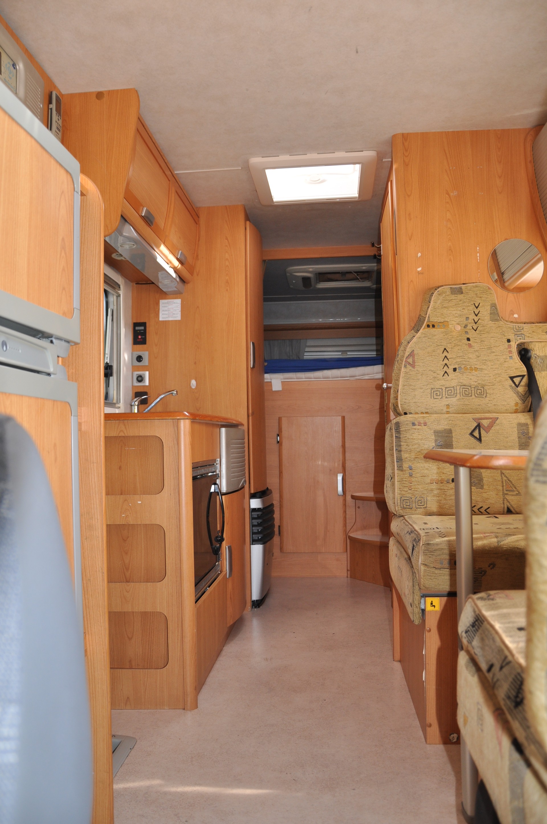 MERCEDES-BENZ 316CDI Ahorn Camp M 730-image-10