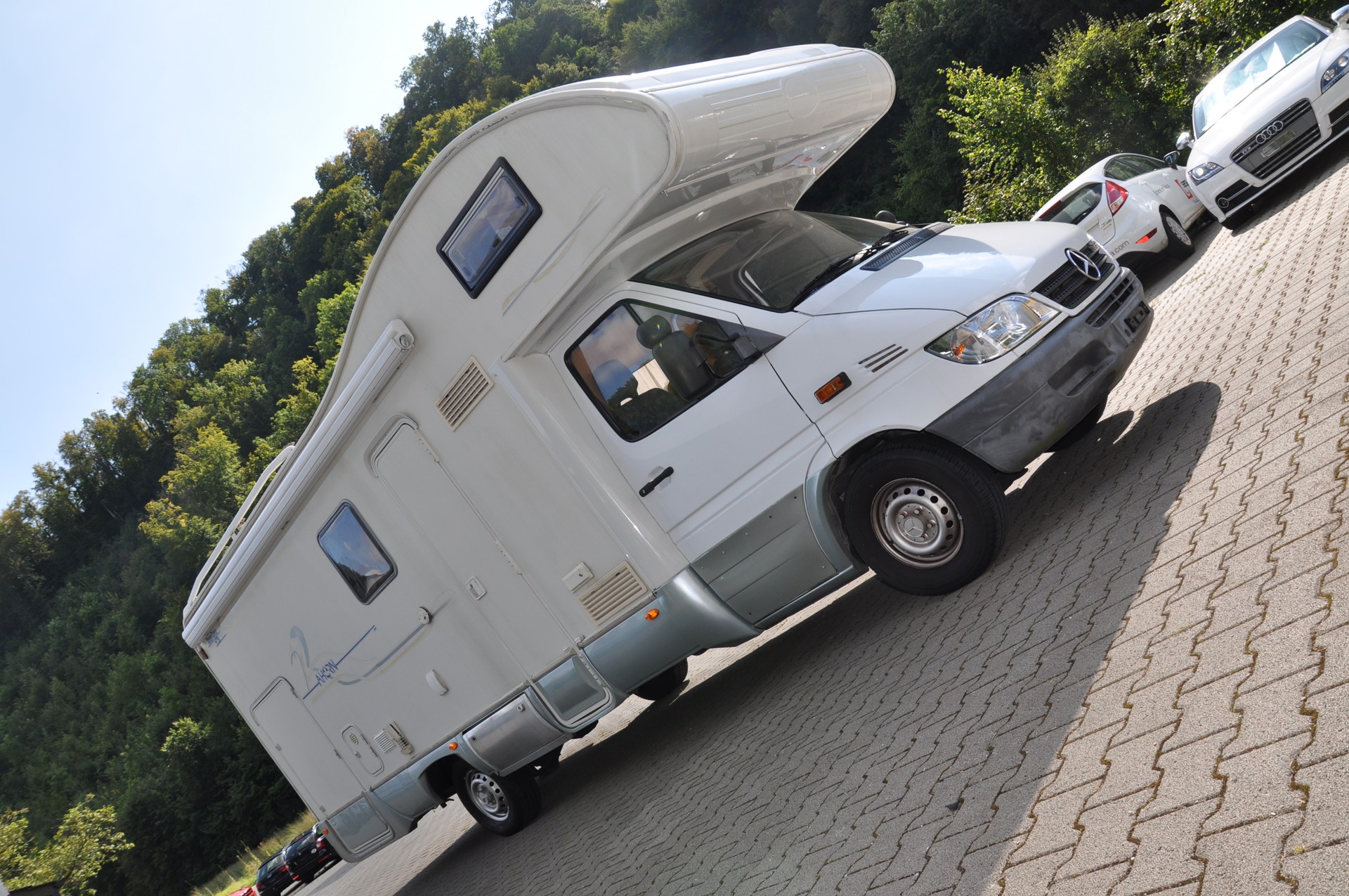 MERCEDES-BENZ 316CDI Ahorn Camp M 730-image-2