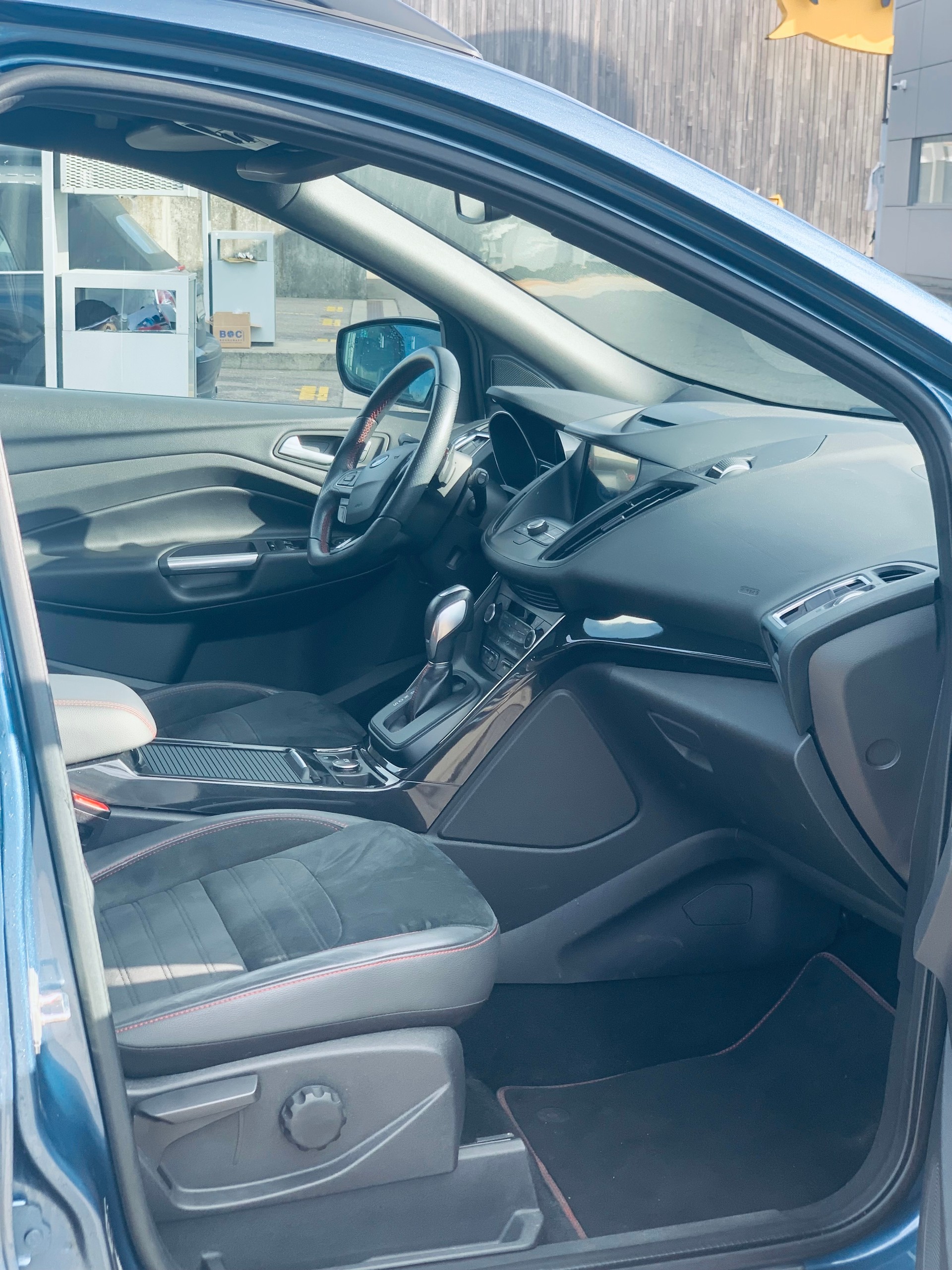 FORD FORD KUGA 2.0 TDCi ST-Line 4WD-image-8