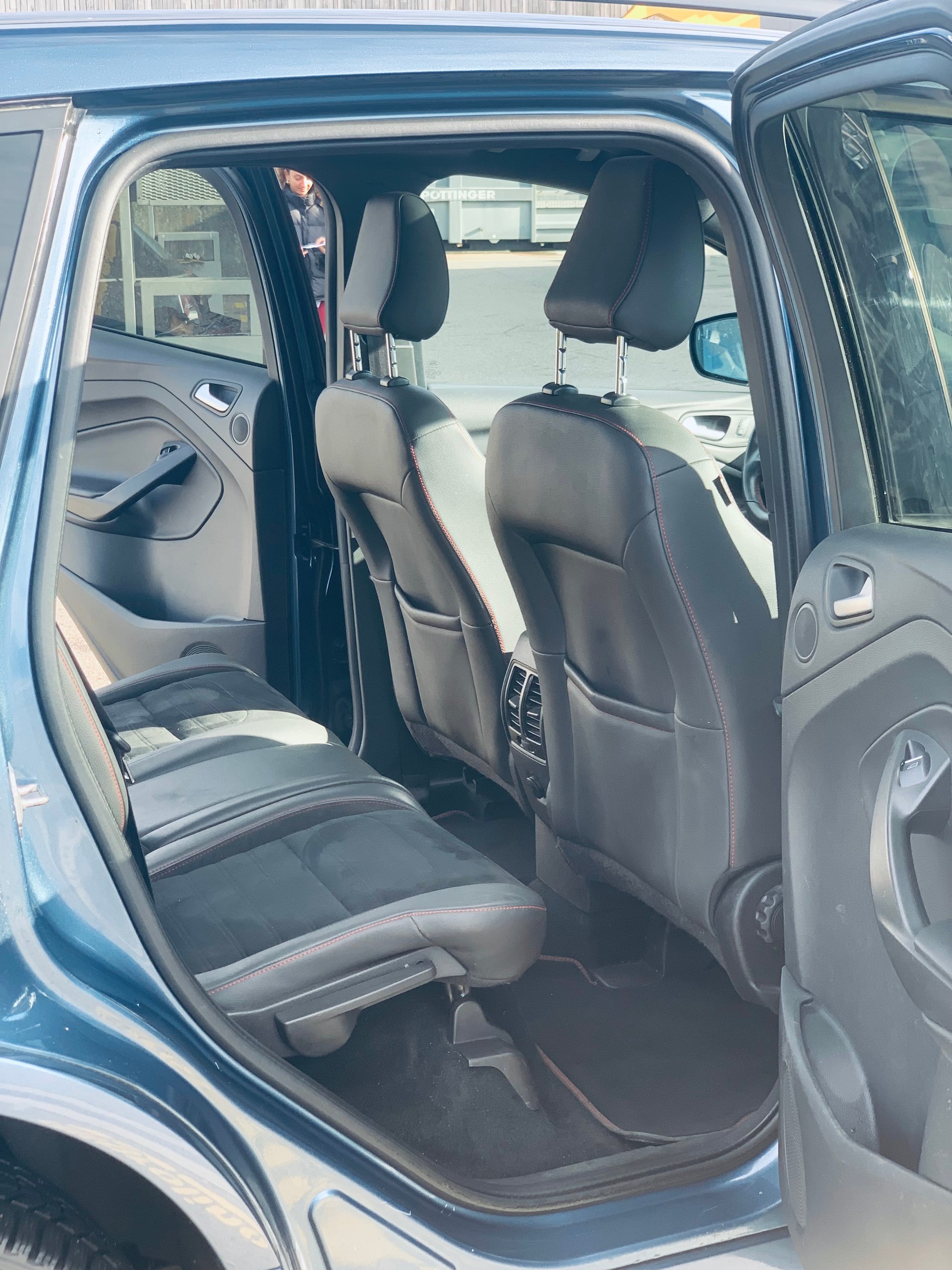 FORD FORD KUGA 2.0 TDCi ST-Line 4WD-image-6