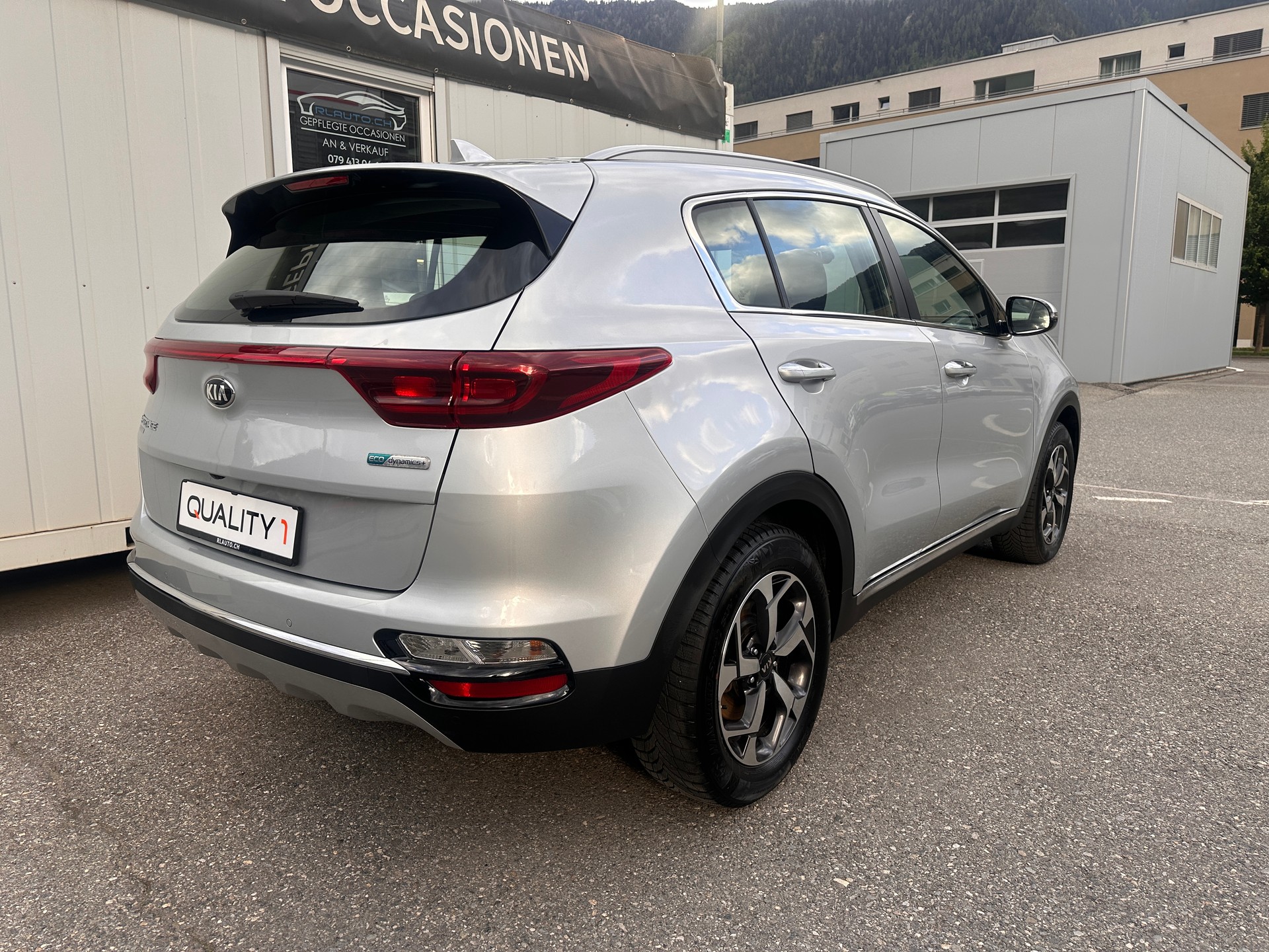KIA Sportage 1.6CRDi Mild Hybrid Style 4WD Automat *TOPZUSTAND*-image-3