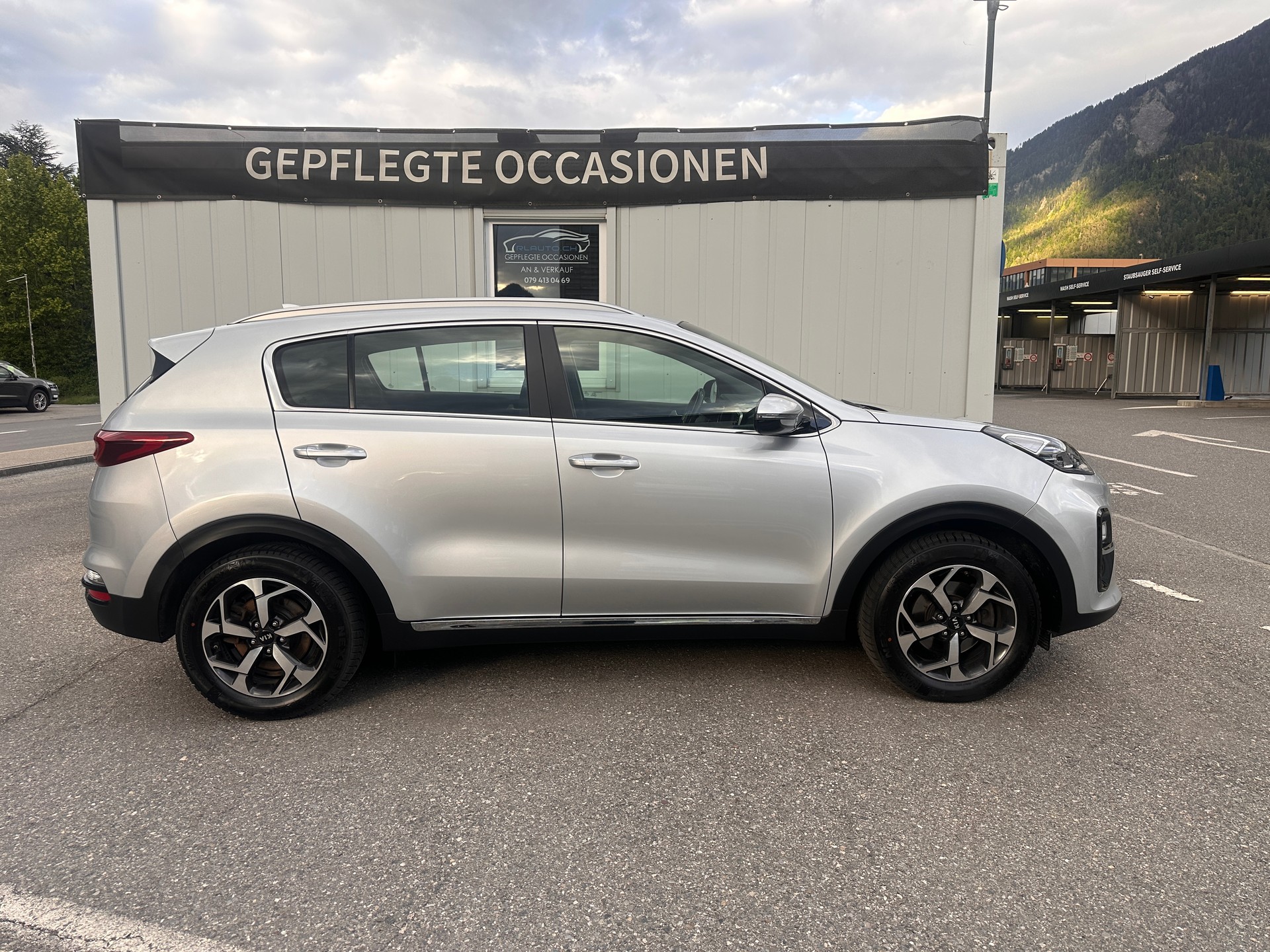 KIA Sportage 1.6CRDi Mild Hybrid Style 4WD Automat *TOPZUSTAND*-image-2