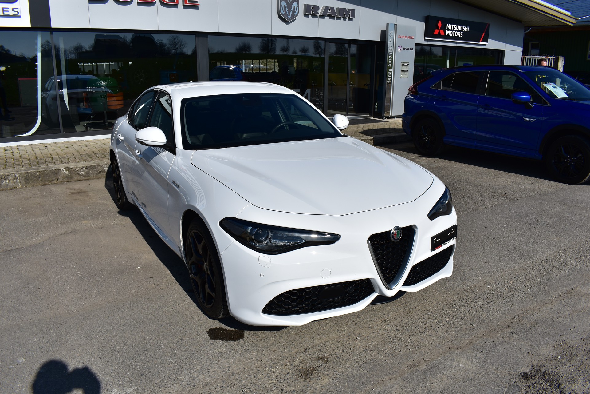 ALFA ROMEO Giulia 2.2 D Q4 210 Veloce-image-2
