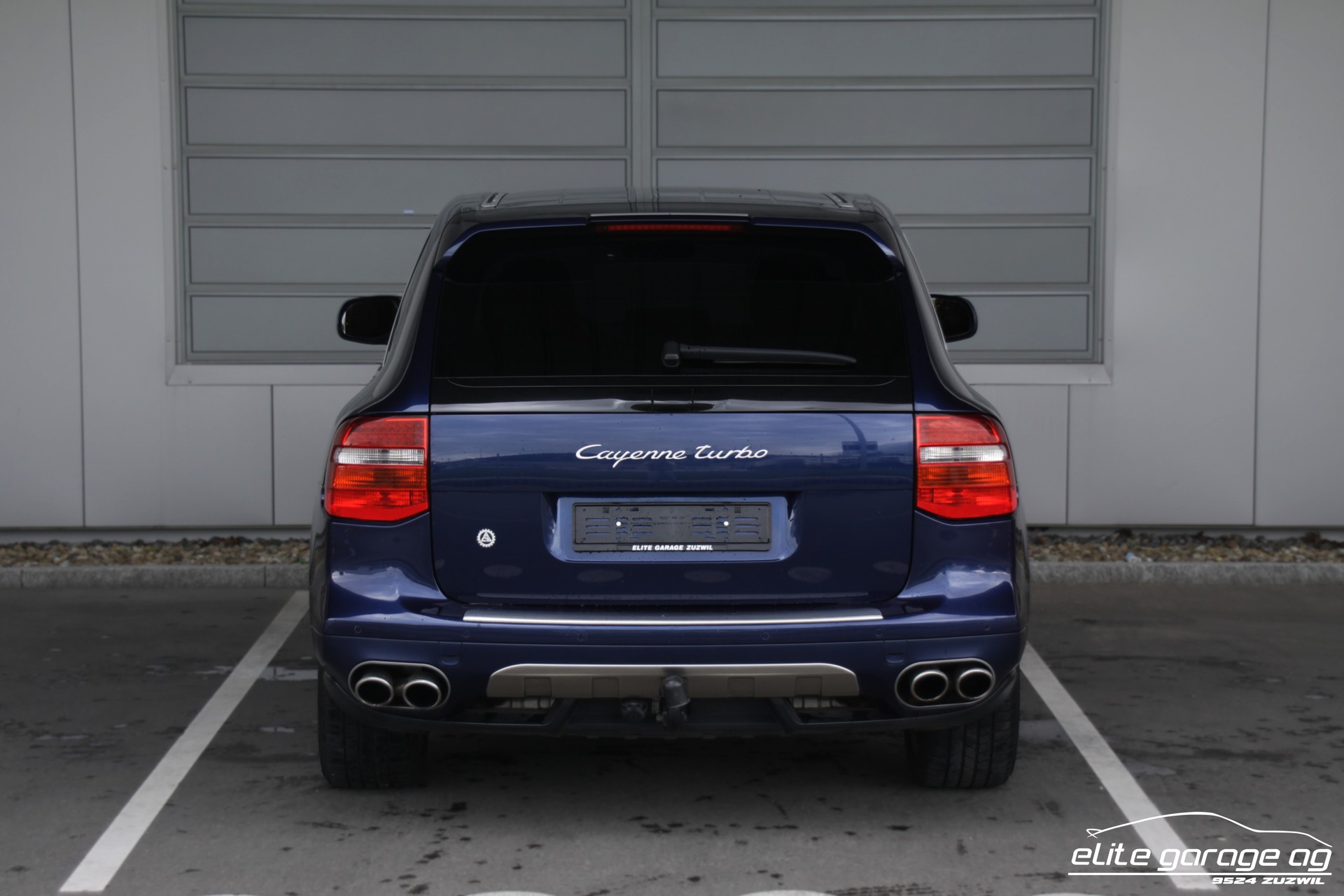 PORSCHE Cayenne Turbo-image-3