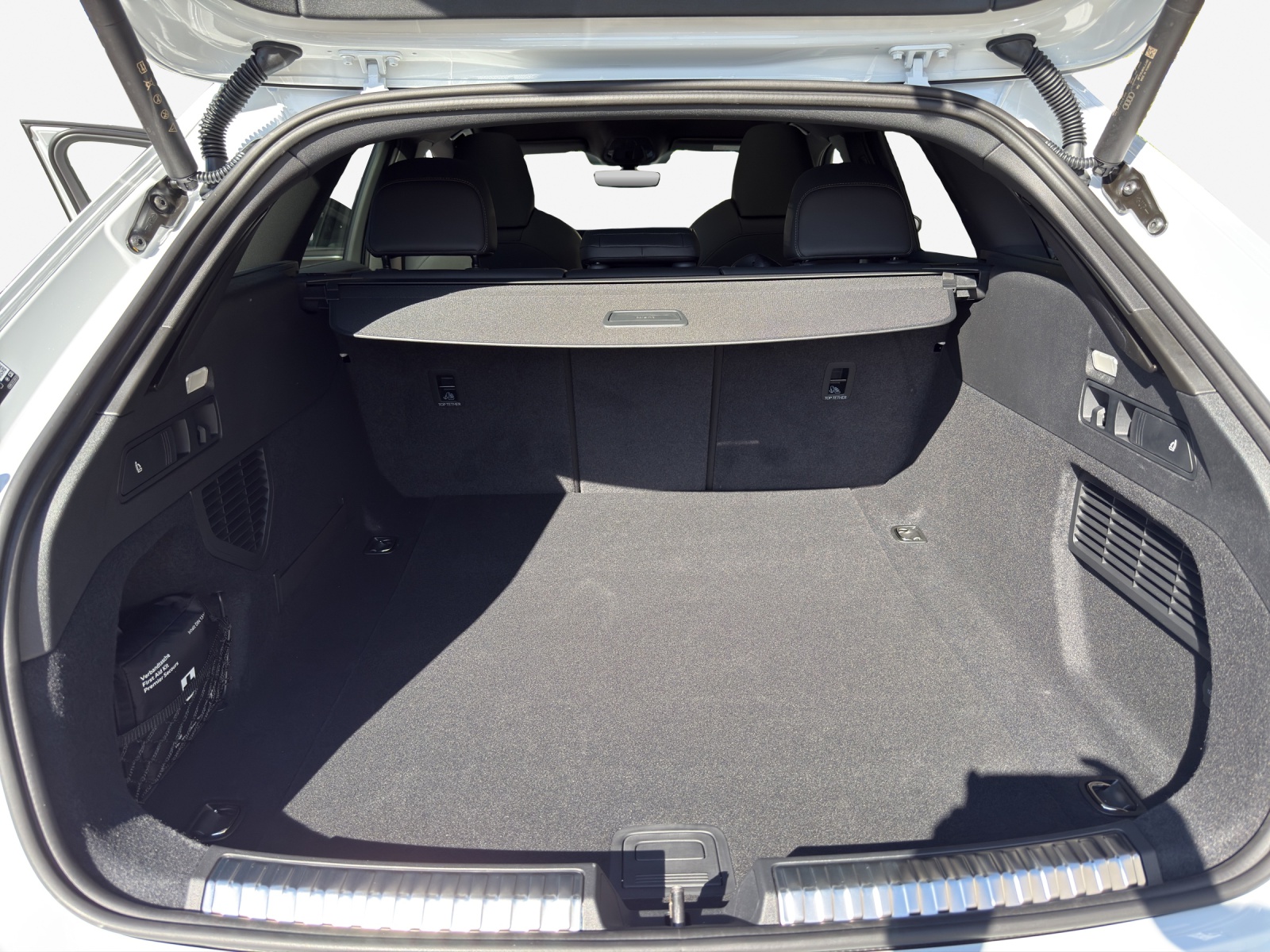 AUDI A5 Avant TFSI quattro 150 kW S tronic-image-12