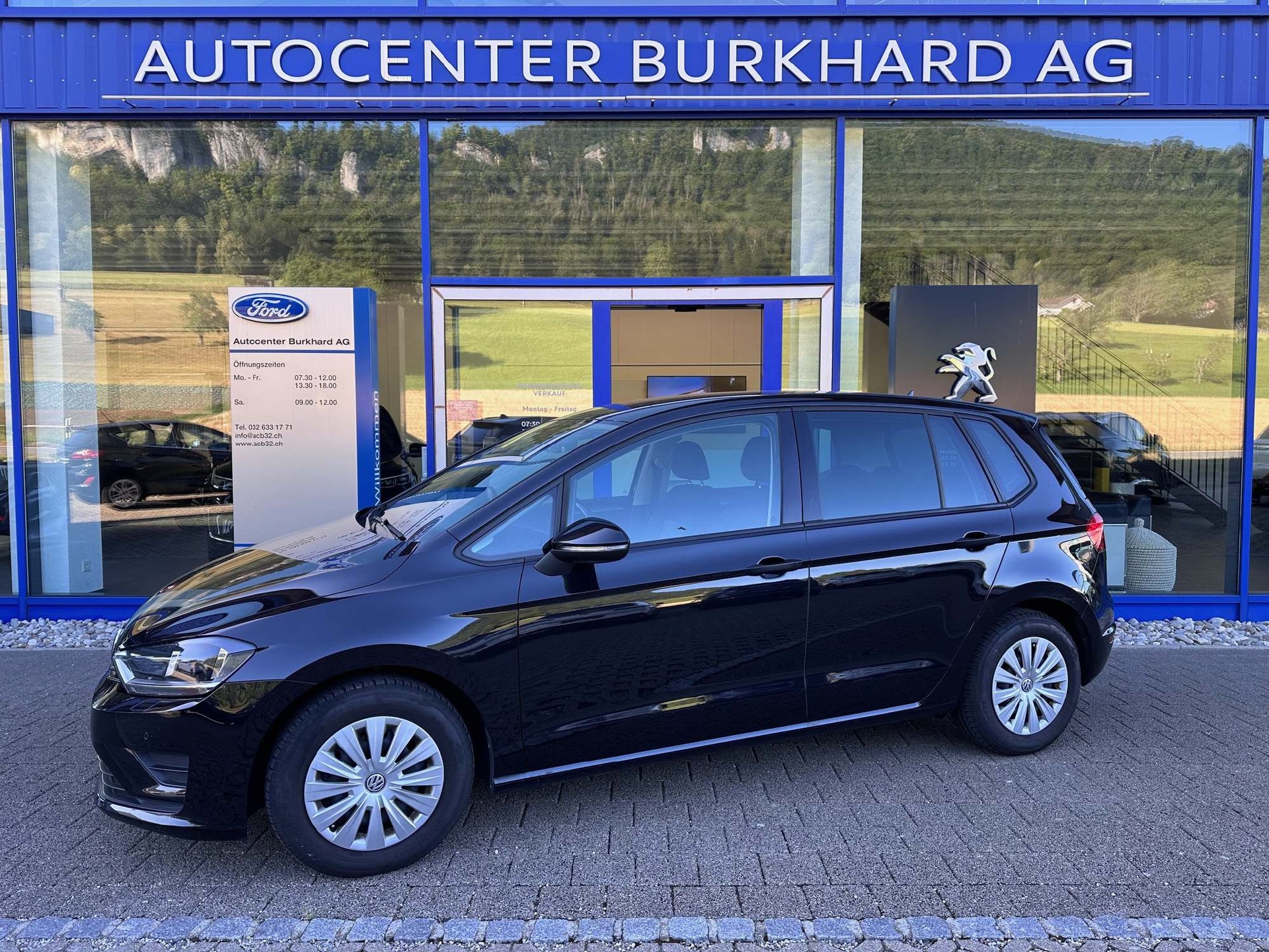 VW Golf Sportsvan 1.2 TSI 110 Trendline-image-0
