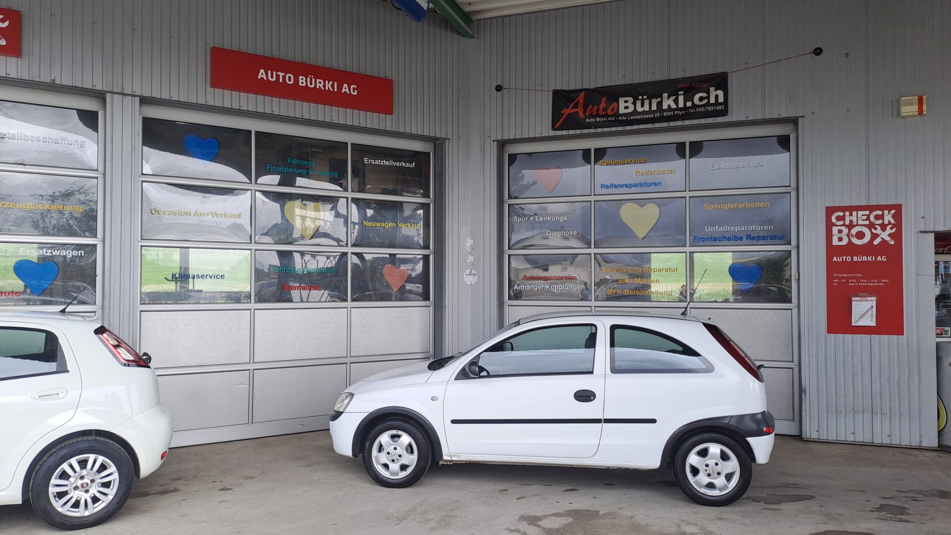 OPEL Corsa 1.2 16V Club-image-1