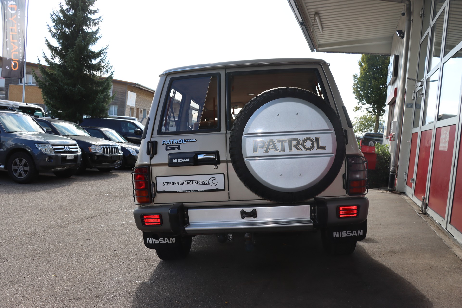NISSAN Patrol GR 2.8 DL Wagon-image-8