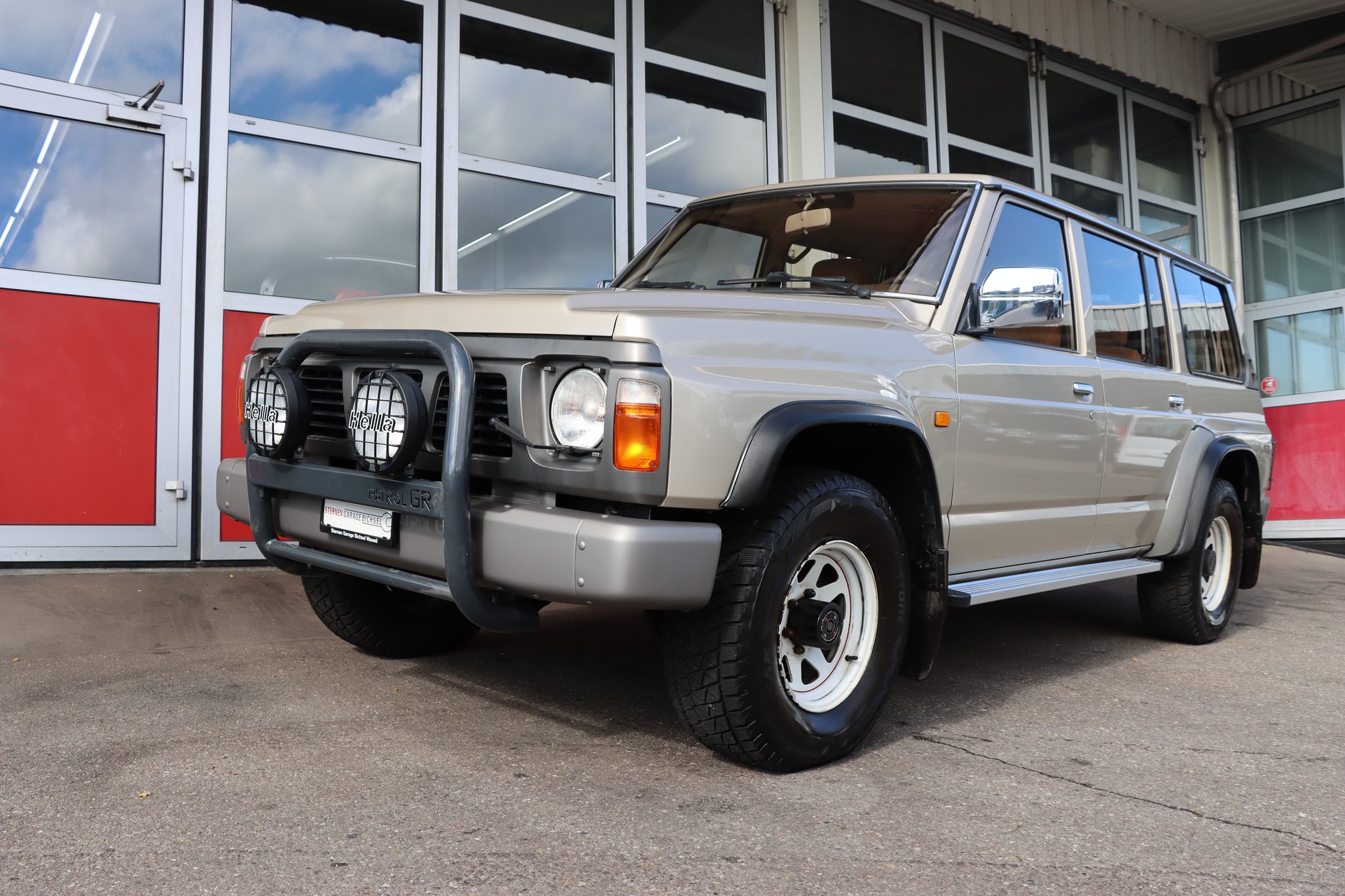 NISSAN Patrol GR 2.8 DL Wagon-image-0