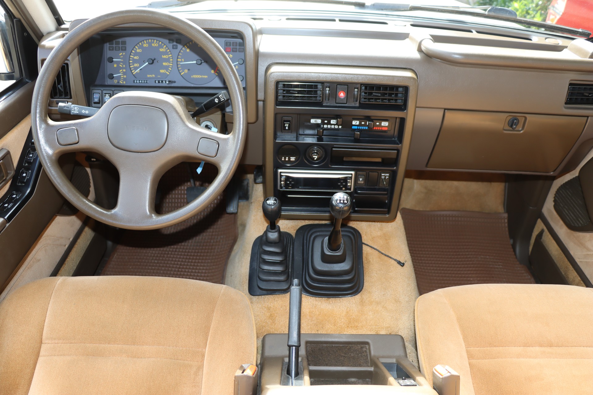 NISSAN Patrol GR 2.8 DL Wagon-image-11