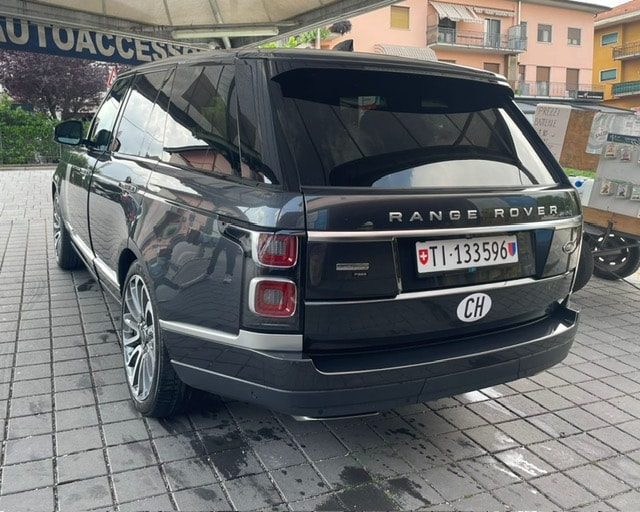 LAND ROVER 5.0 V8 SC Autobiography-image-2