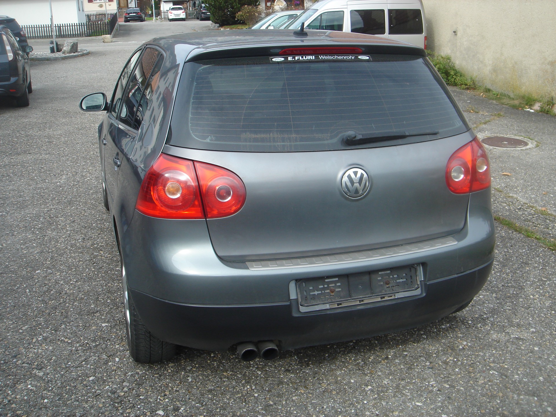 VW Golf 2.0 FSI Comfortline 4Motion-image-2