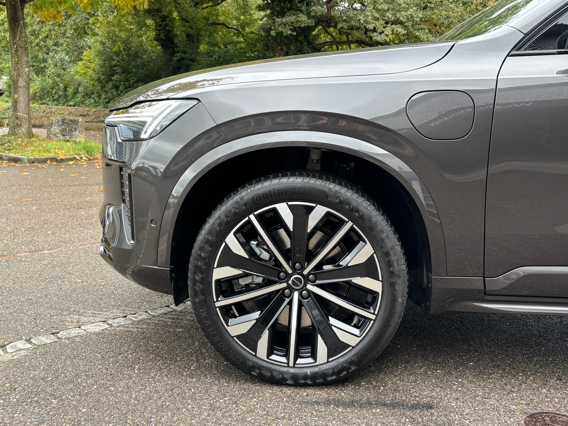 VOLVO XC90 2.0 T8 TE Ultra Dark eAWD-image-1