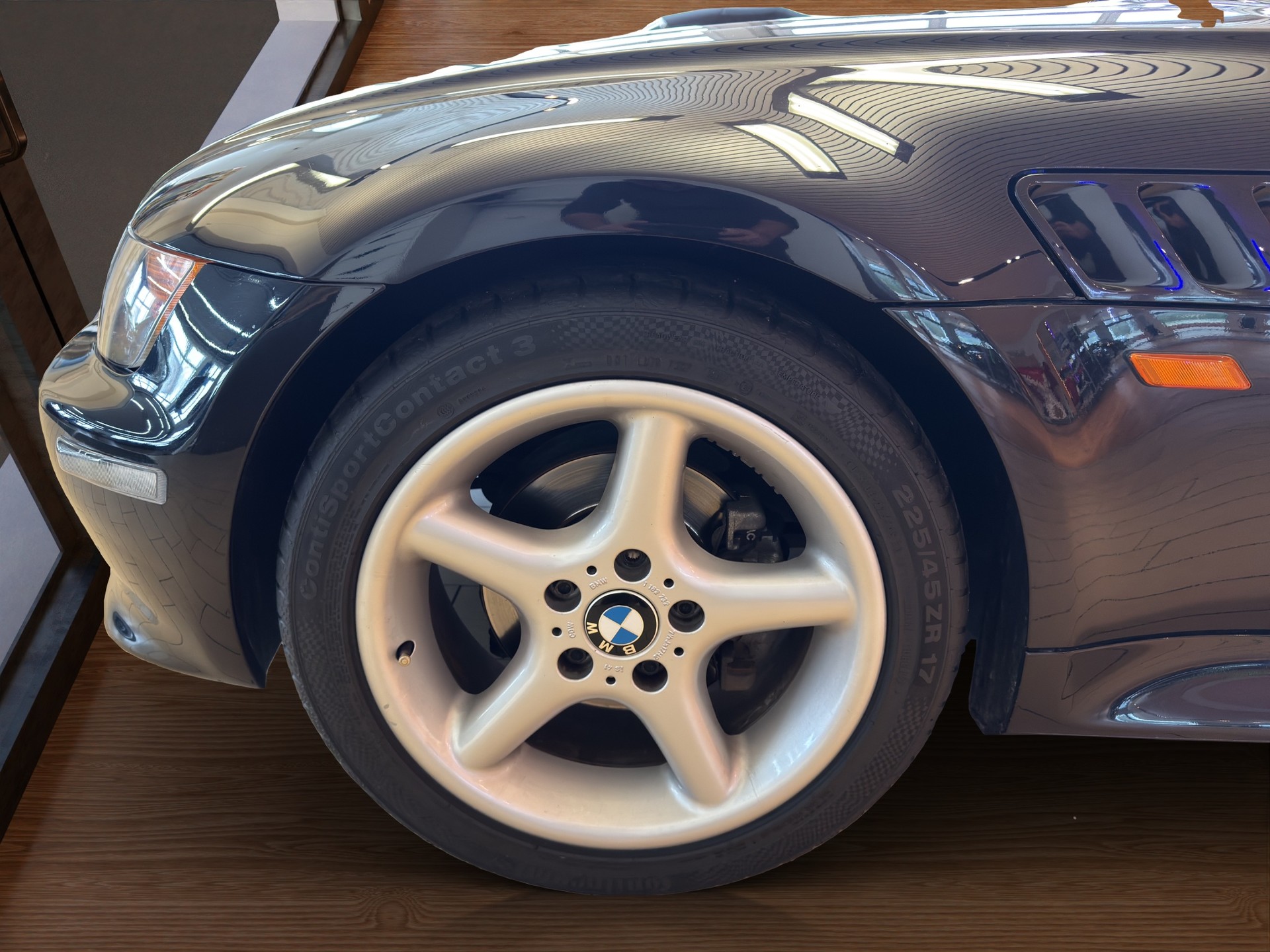 BMW Z3 2.8i Roadster-image-12