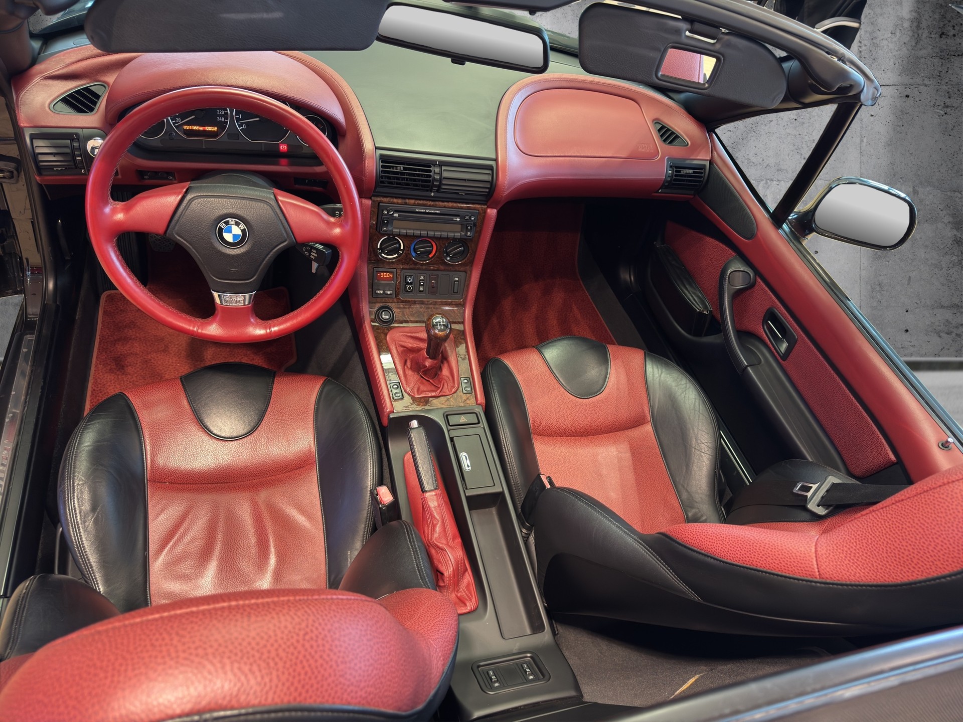 BMW Z3 2.8i Roadster-image-14