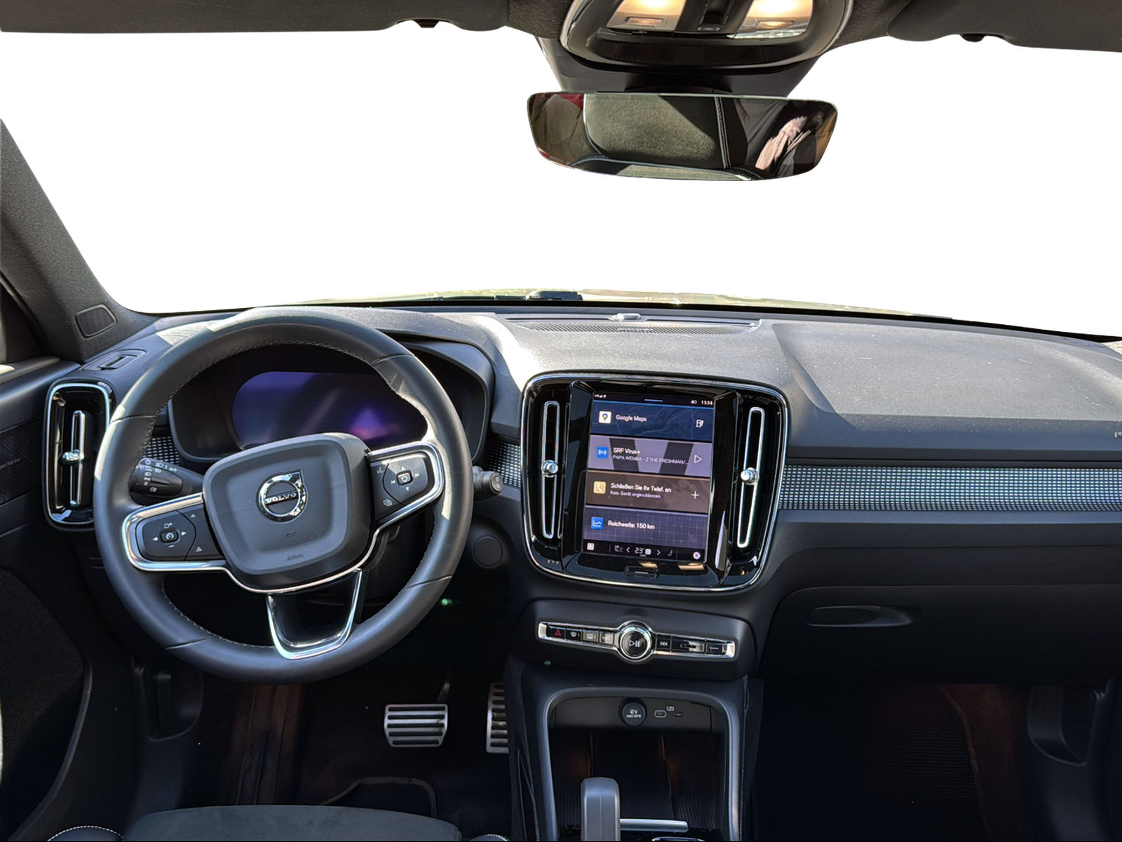 VOLVO XC40 P8 Twin Pro AWD-image-11