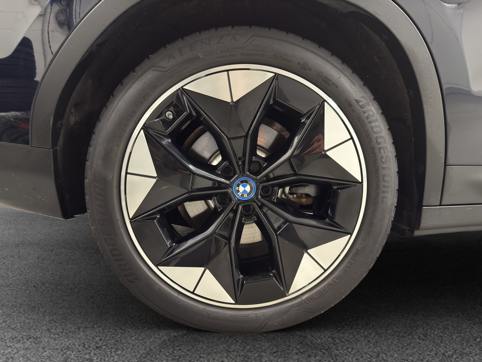 BMW iX3 Impressive-image-10