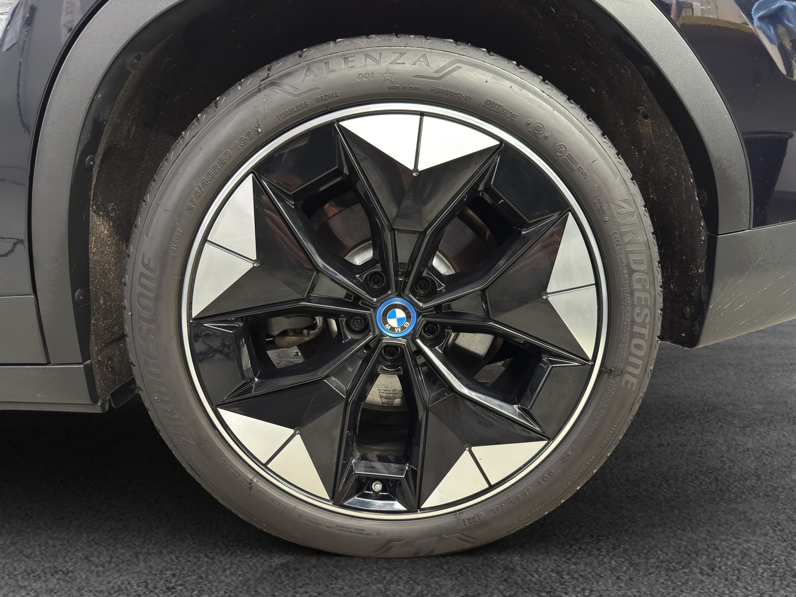 BMW iX3 Impressive-image-9