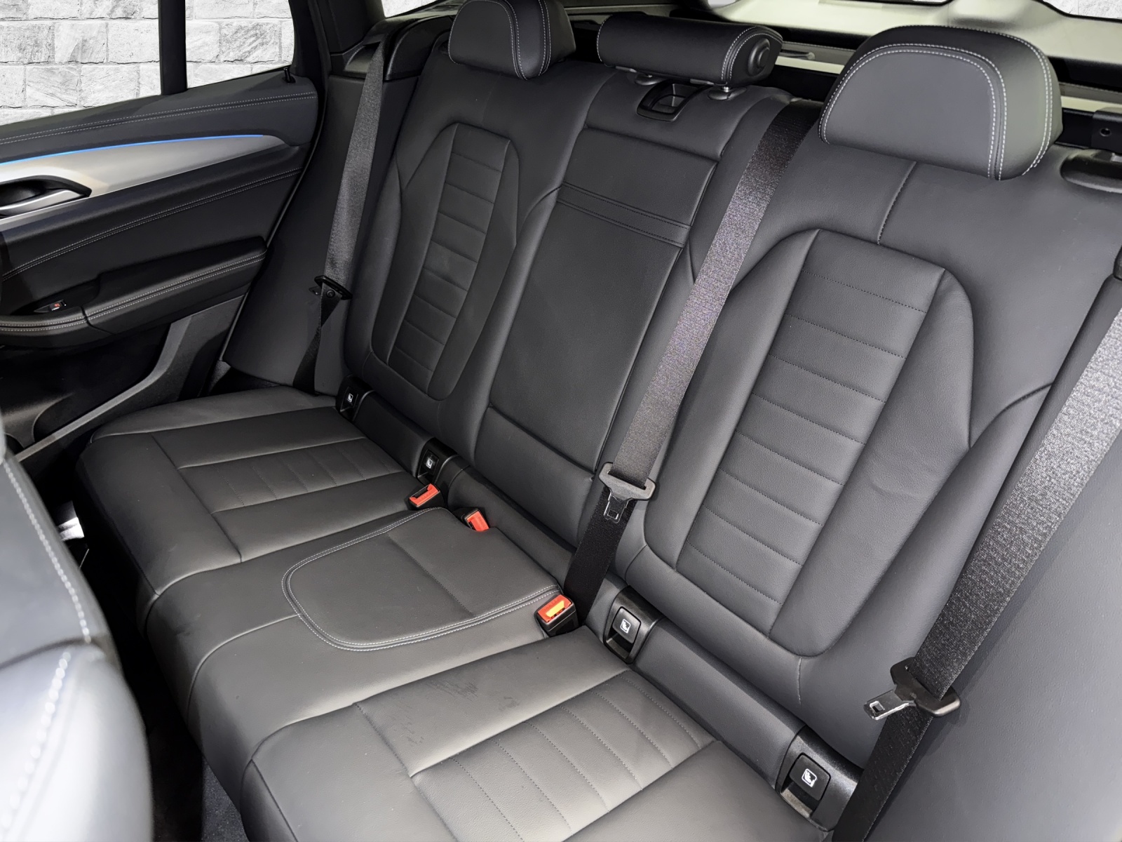 BMW iX3 Impressive-image-15