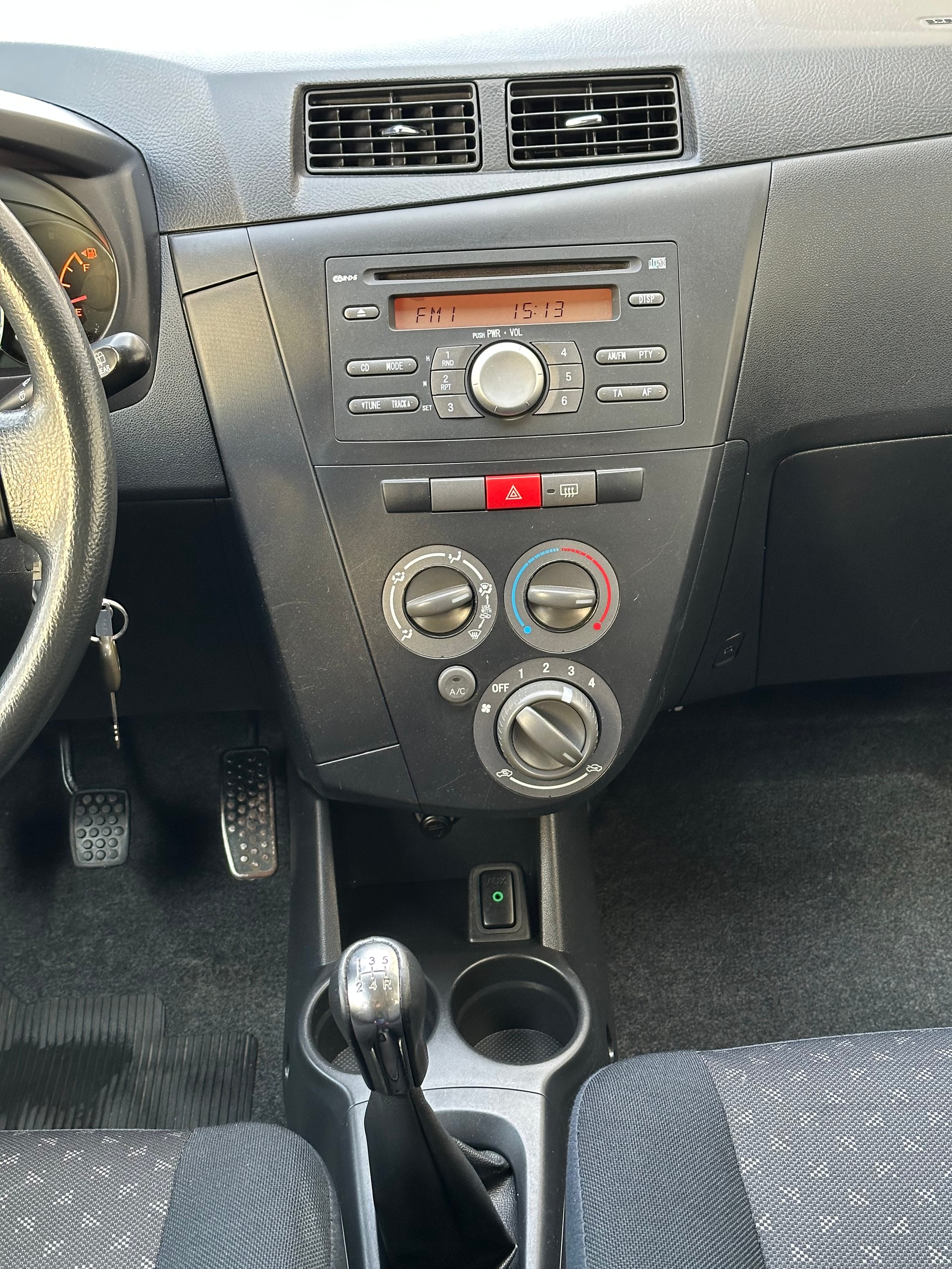 DAIHATSU Cuore 1.0 SX-image-17