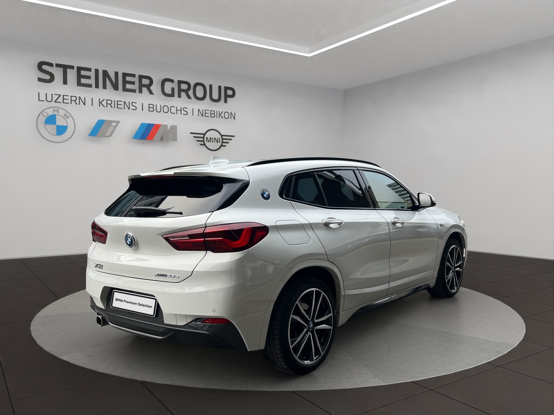 BMW X2 xDrive 25e M Sport Steptronic-image-5