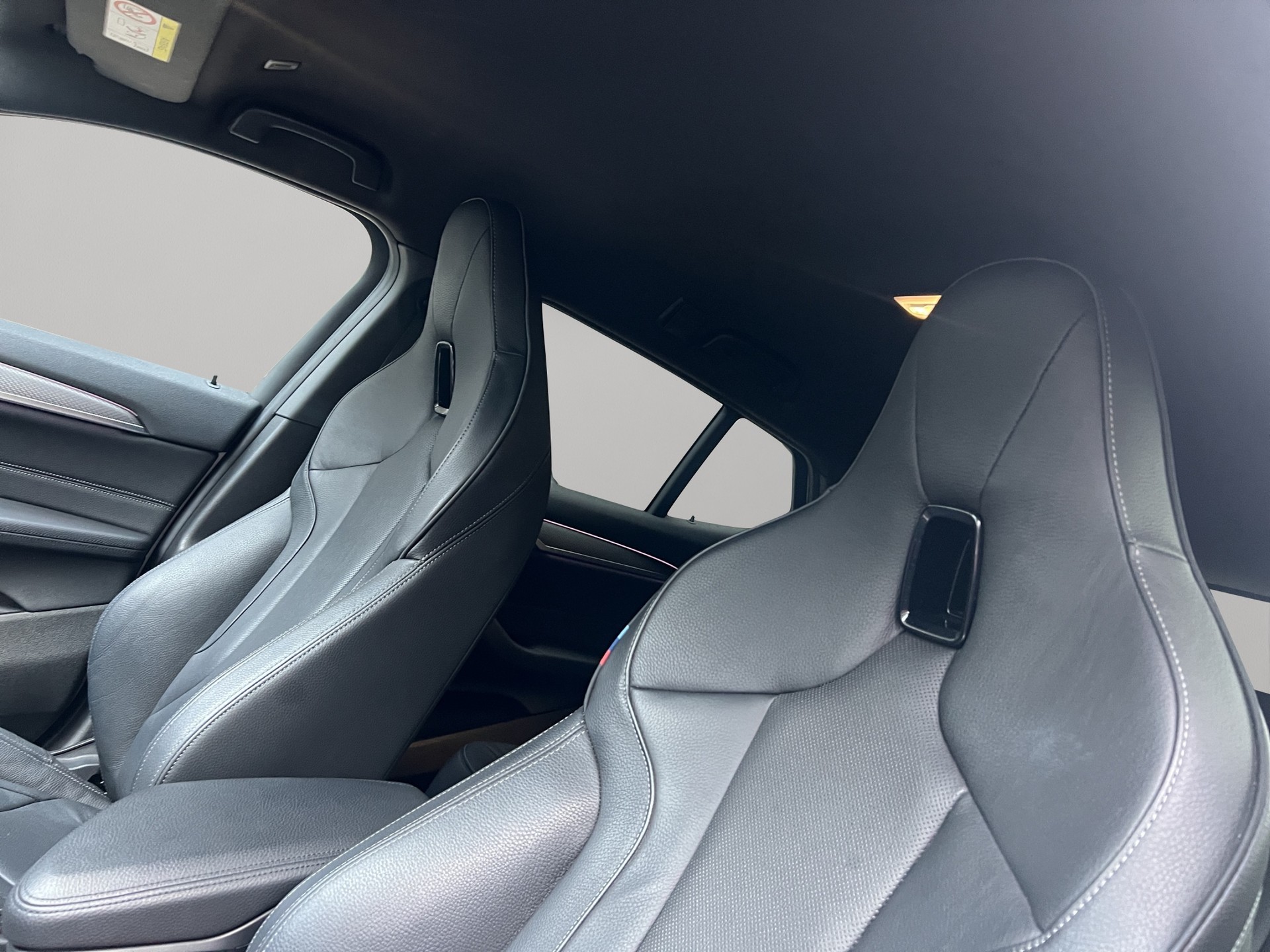 BMW X2 xDrive 25e M Sport Steptronic-image-13