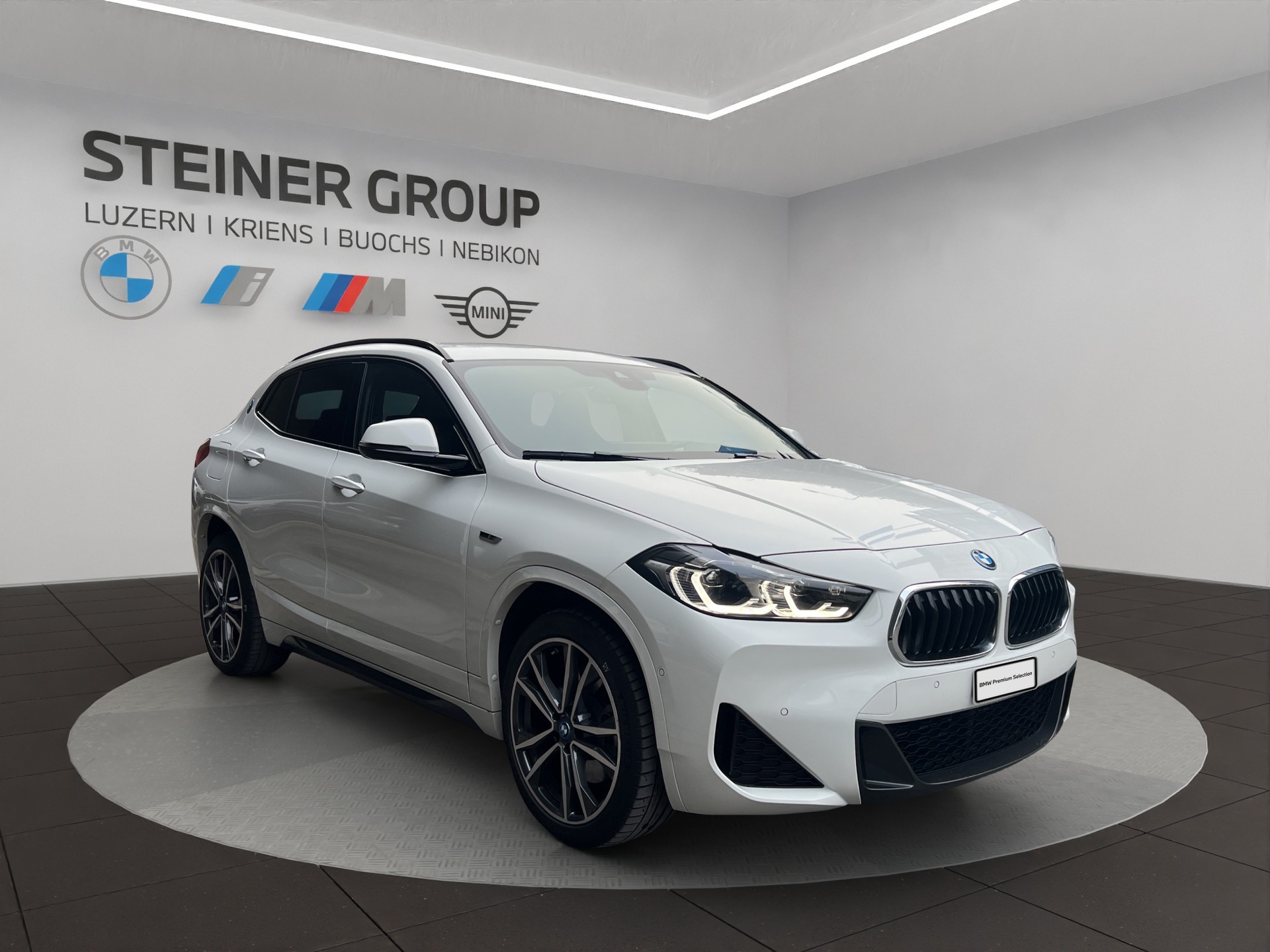 BMW X2 xDrive 25e M Sport Steptronic-image-3