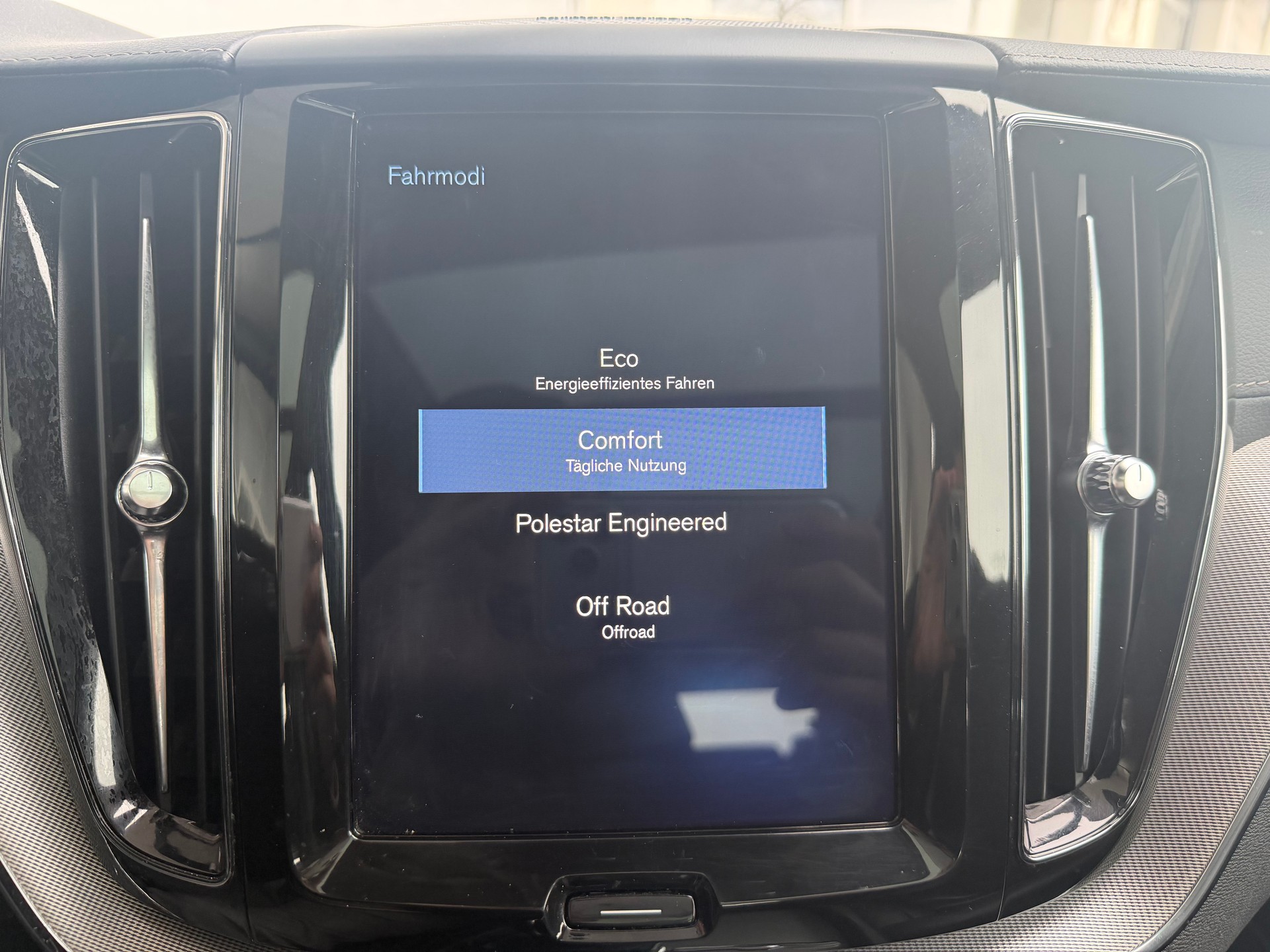 VOLVO XC60 T5 AWD Inscription Geartronic-image-23