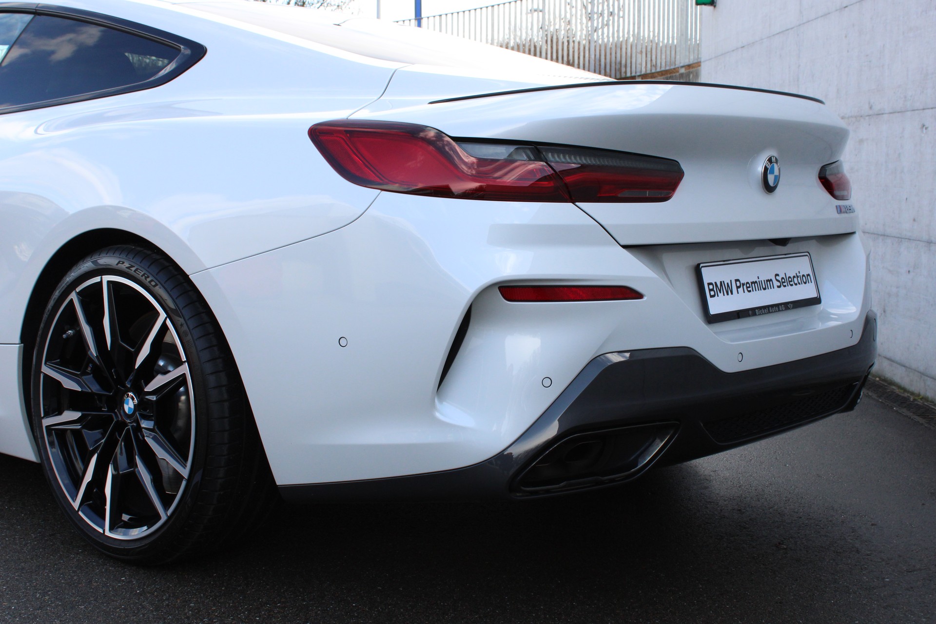 BMW M850i xDrive-image-6