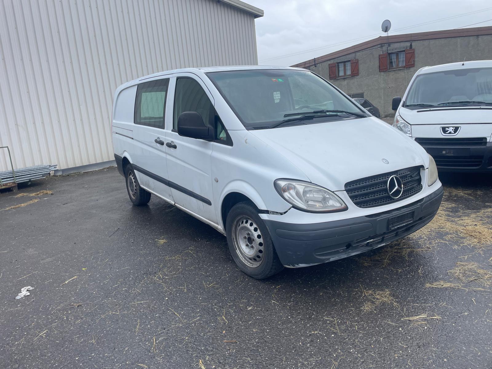 MERCEDES-BENZ Vito 120 CDI EL Automat-image-0