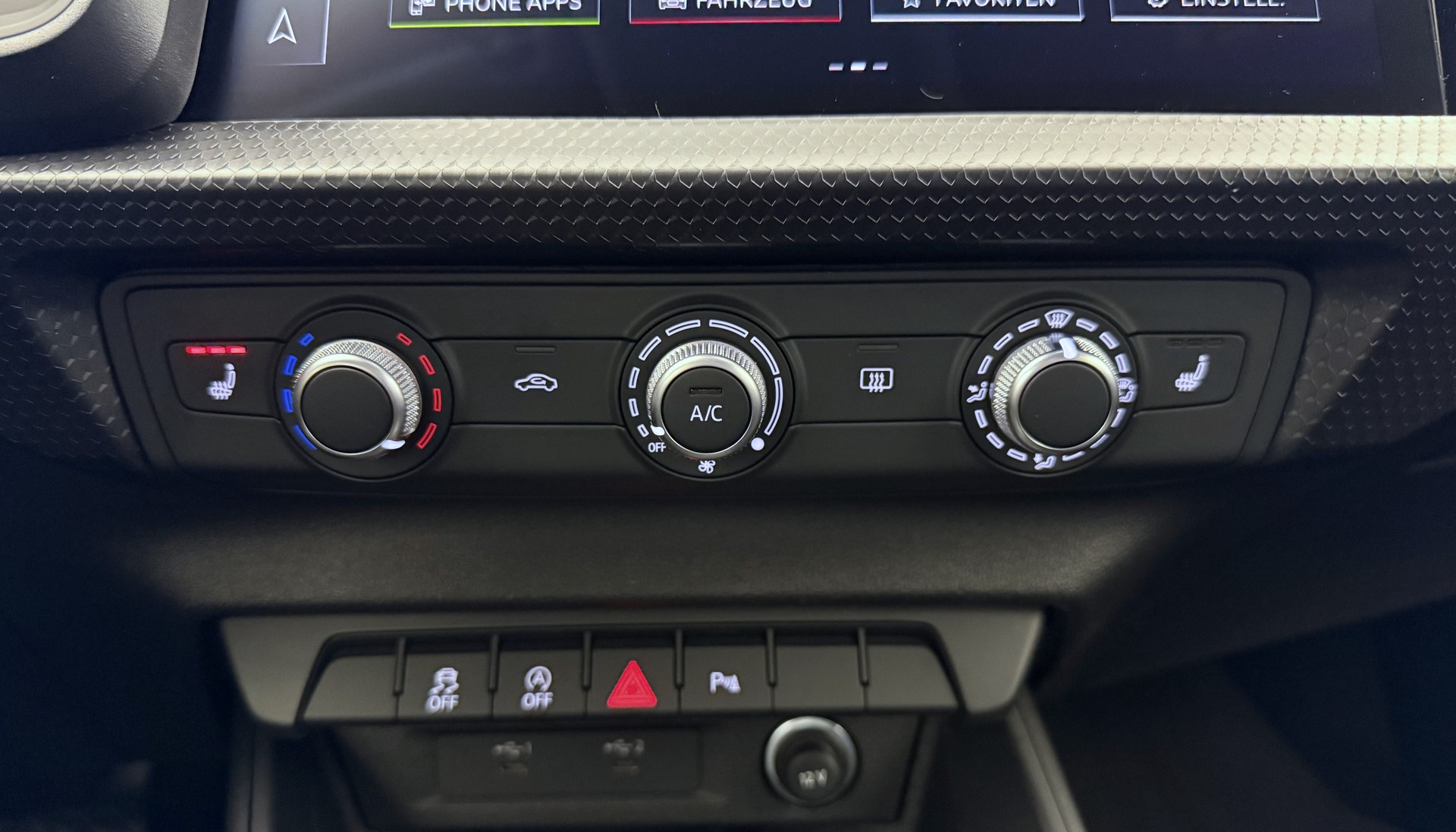AUDI A1 Sportback 30 TFSI Attraction S-tronic-image-12